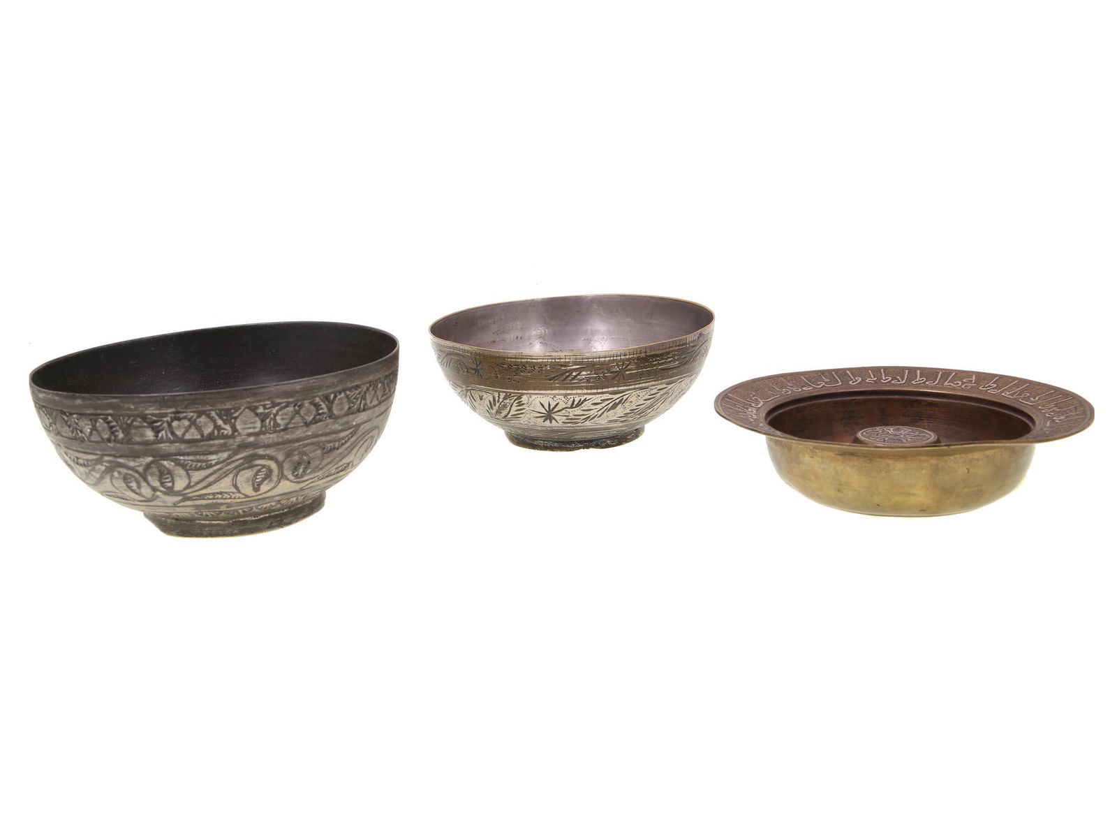 SET OF ARABIC TWO BRASS BOWLS & SILVER ASHTRAY (1 of 5)