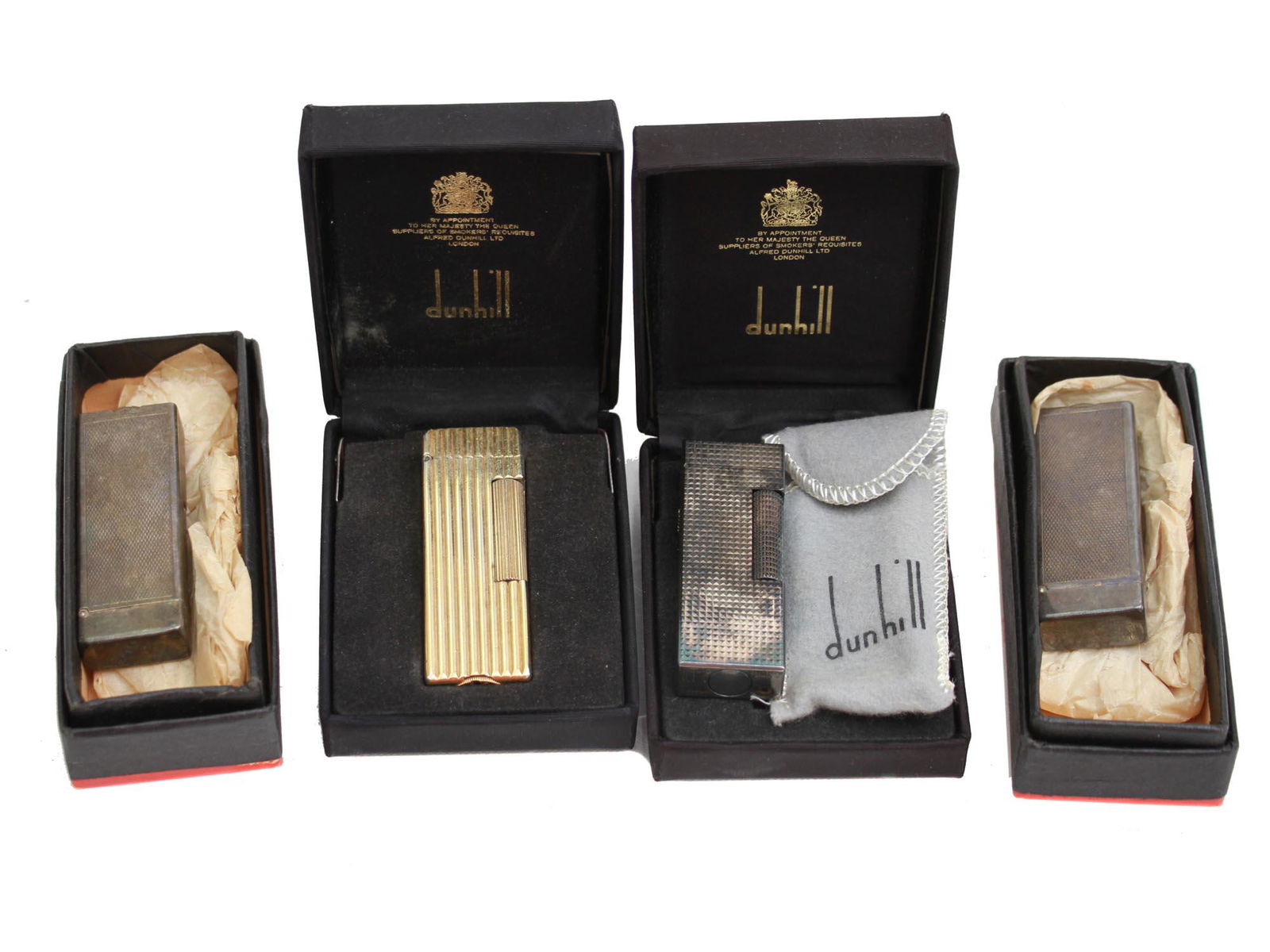A LOT OF FOUR BRITISH DUNHILL LIGHTERS WITH BOXES (1 of 9)