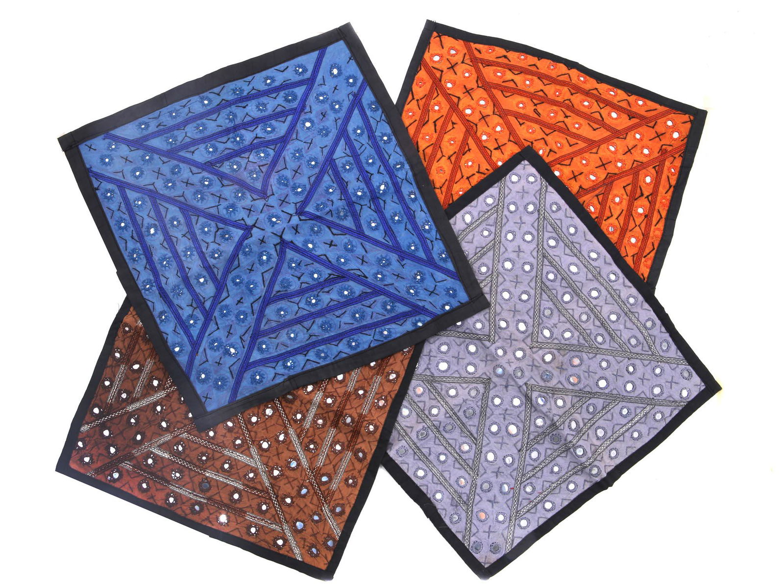 FOUR TURKMEN TRADITIONAL EMBROIDERED PILLOWCASES (1 of 6)