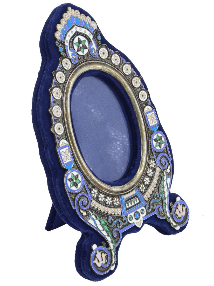 A RUSSIAN SILVER AND CLOISONNE ENAMEL PHOTO FRAME (1 of 5)