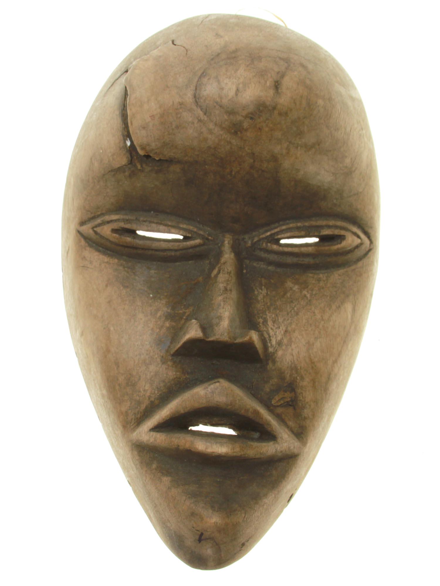 A VINTAGE HAND-CARVED WOODEN AFRICAN DAN MASK (1 of 3)