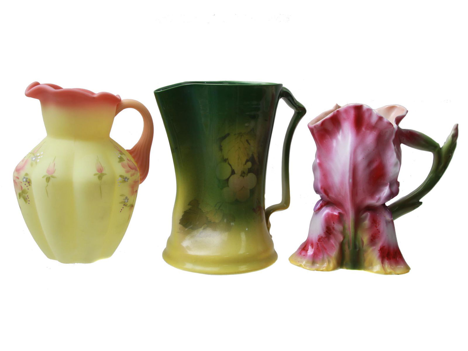 A ROYAL BAYREUTH PORCELAIN SET OF THREE PIECES (1 of 6)