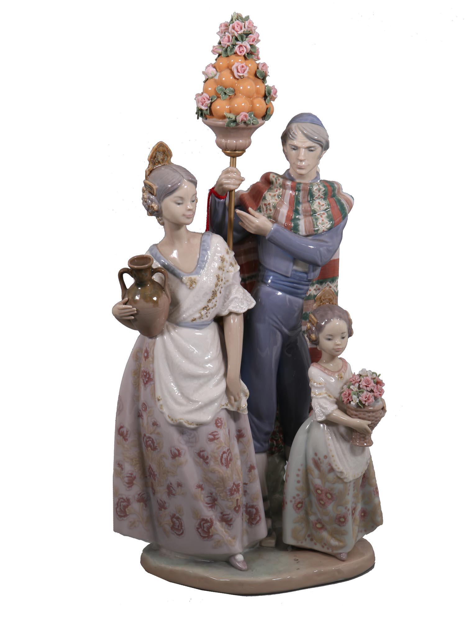 SPANISH LLADRO PORCELAIN FIGURAL GROUP BY HUERTA (1 of 6)