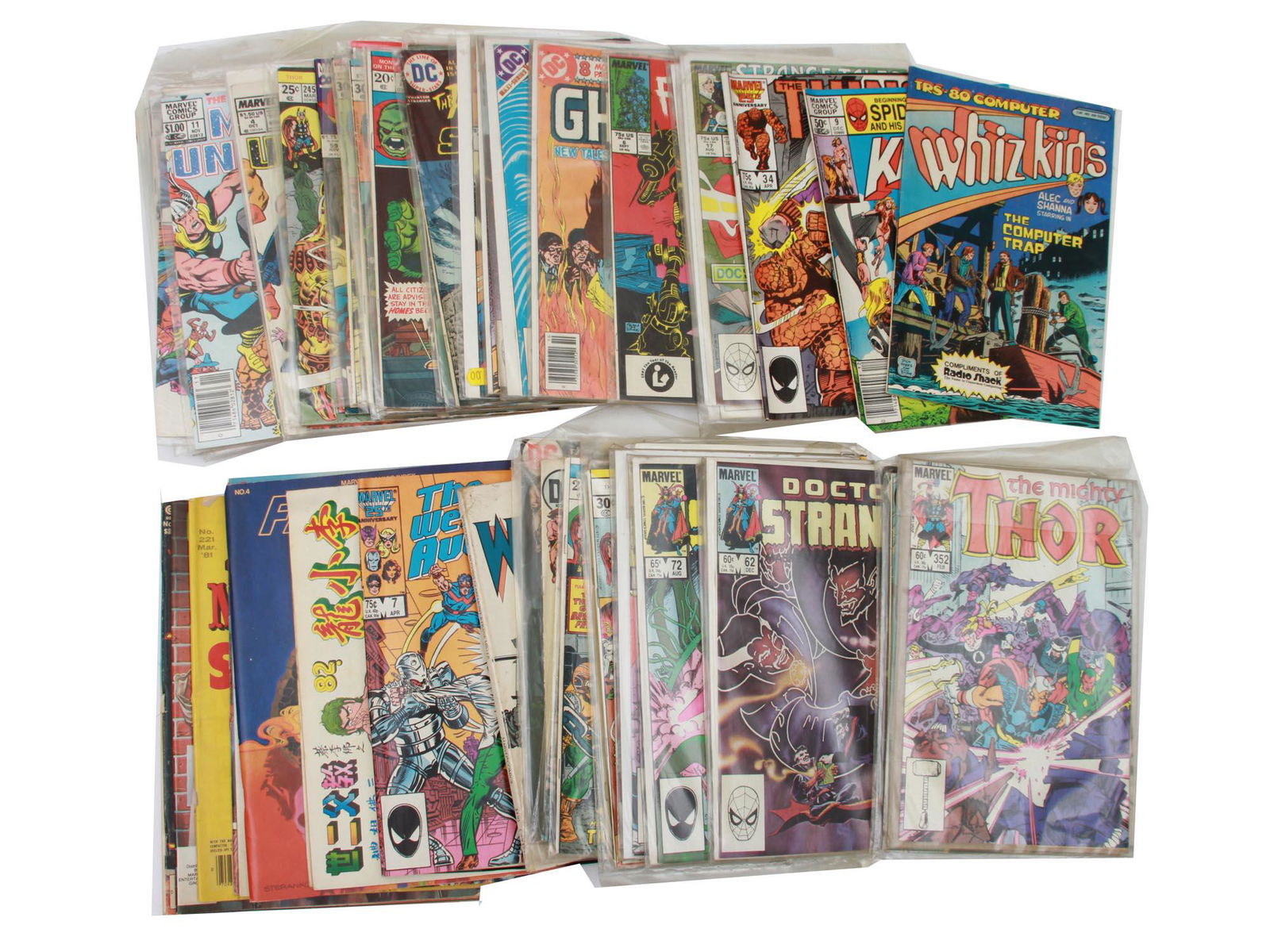 A LOT OF 59 MARVEL, DC AND OTHER COMIC BOOKS (1 of 3)