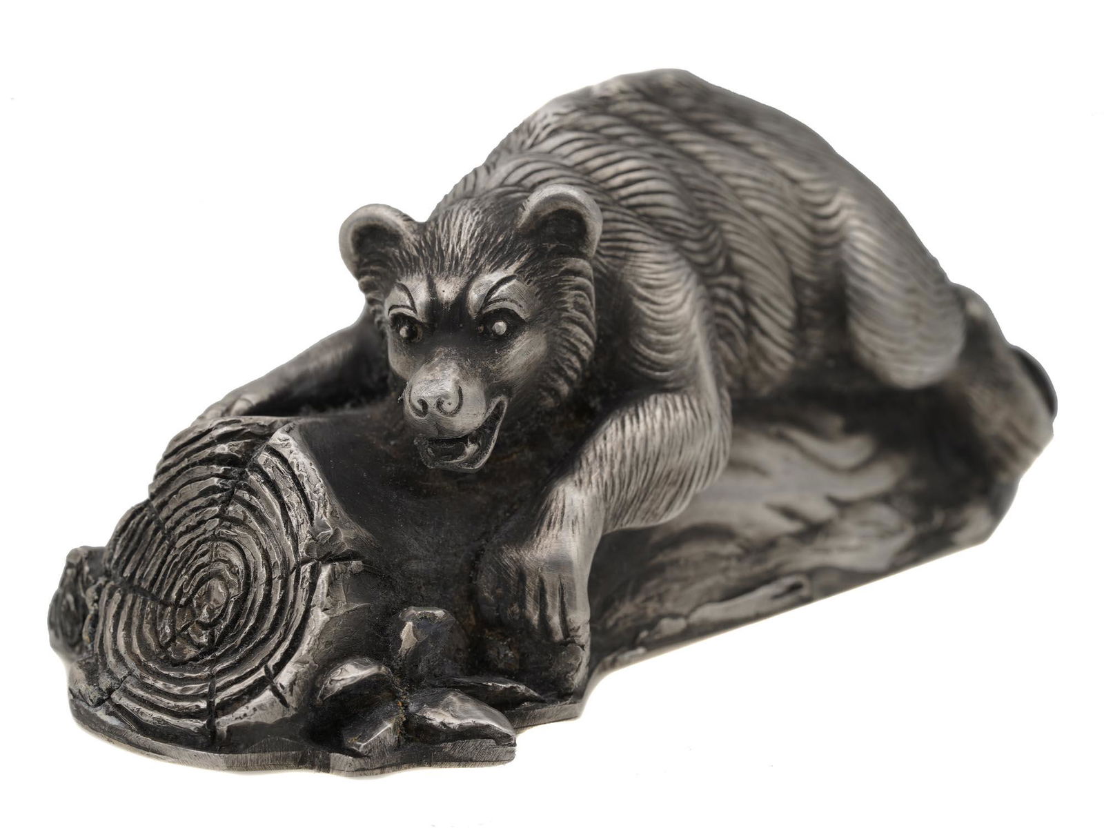 A RUSSIAN CARVED SILVER BEAR FIGURINE (1 of 8)