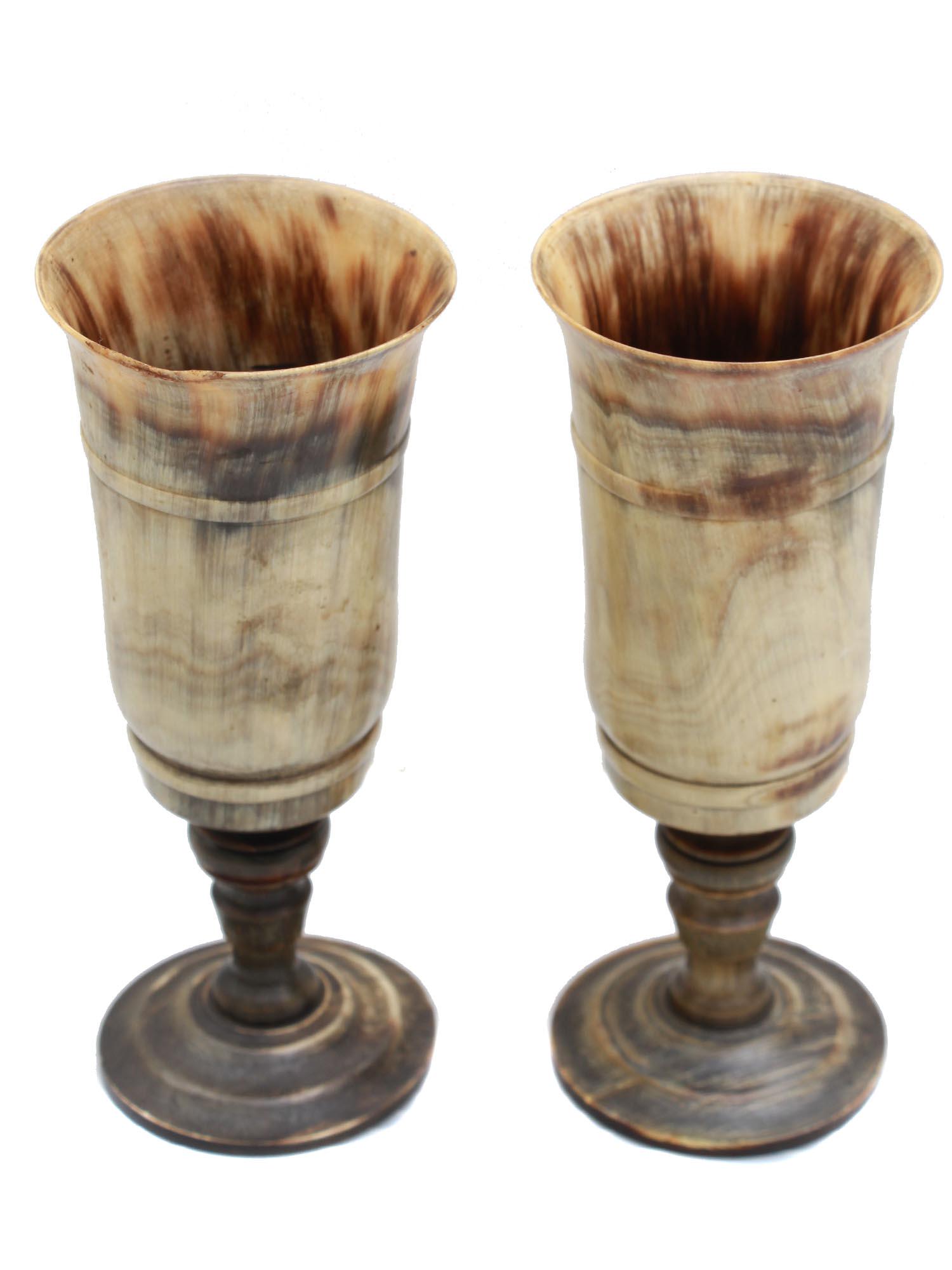 ANTIQUE PAIR OF SCOTTISH HAND TURNED HORN CUPS (1 of 5)