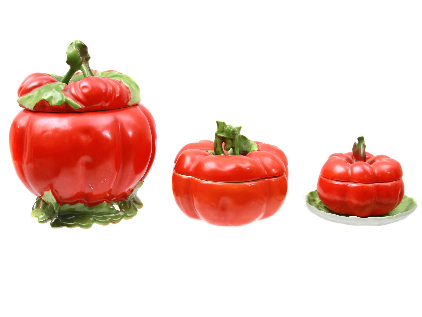 FOUR ROYAL BAYREUTH TOMATO PORCELAIN SET (1 of 5)