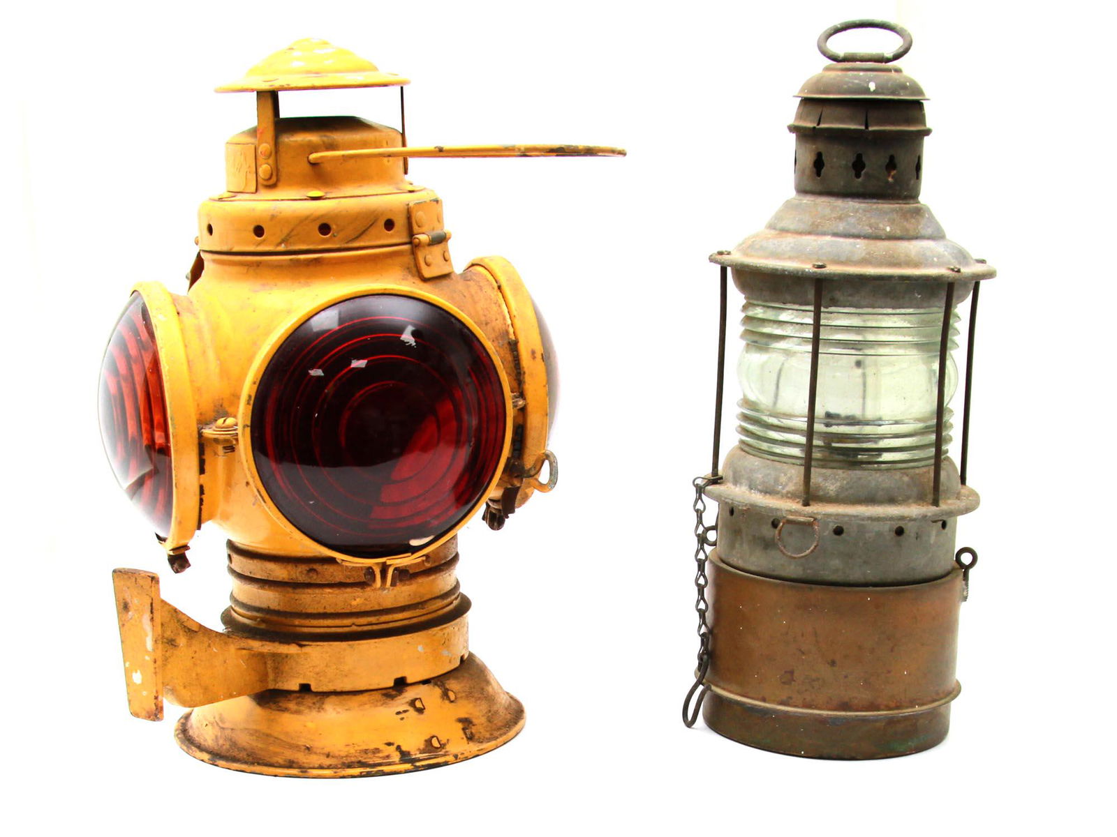 VINTAGE ARMSPEAR RAILROAD LAMP/LANTERN- 2 PCS. (1 of 3)