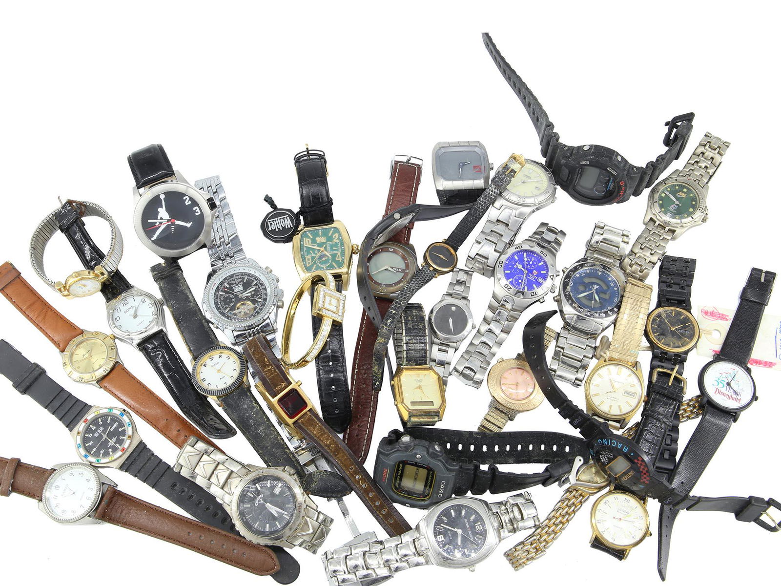 LARGE COLLECTION OF VINTAGE MODERN WRIST WATCHES (1 of 7)