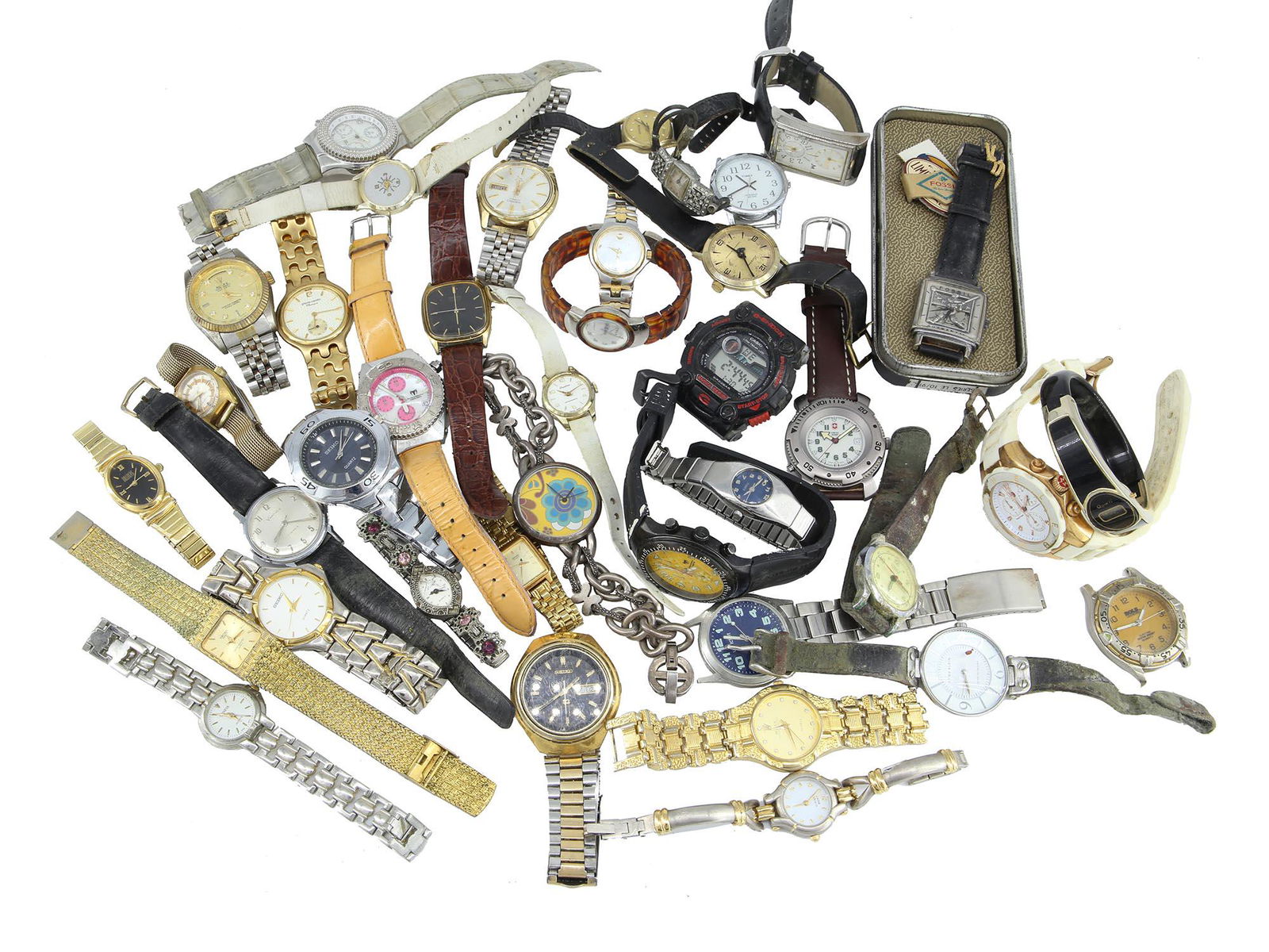 LARGE COLLECTION OF VINTAGE MODERN WRIST WATCHES (1 of 3)