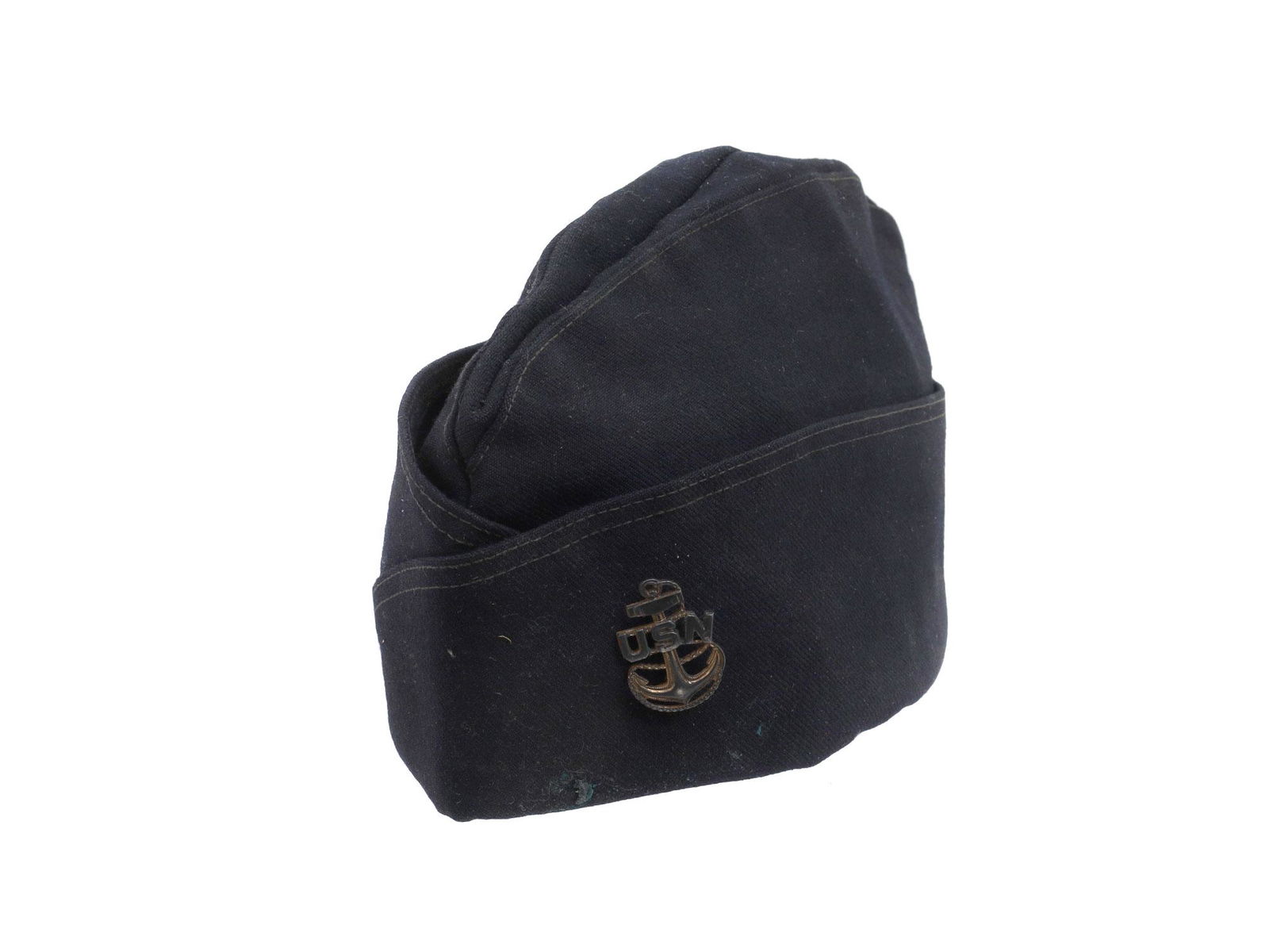 AN ORIGINAL U.S. WWII NAVY GARRISON HAT (1 of 7)