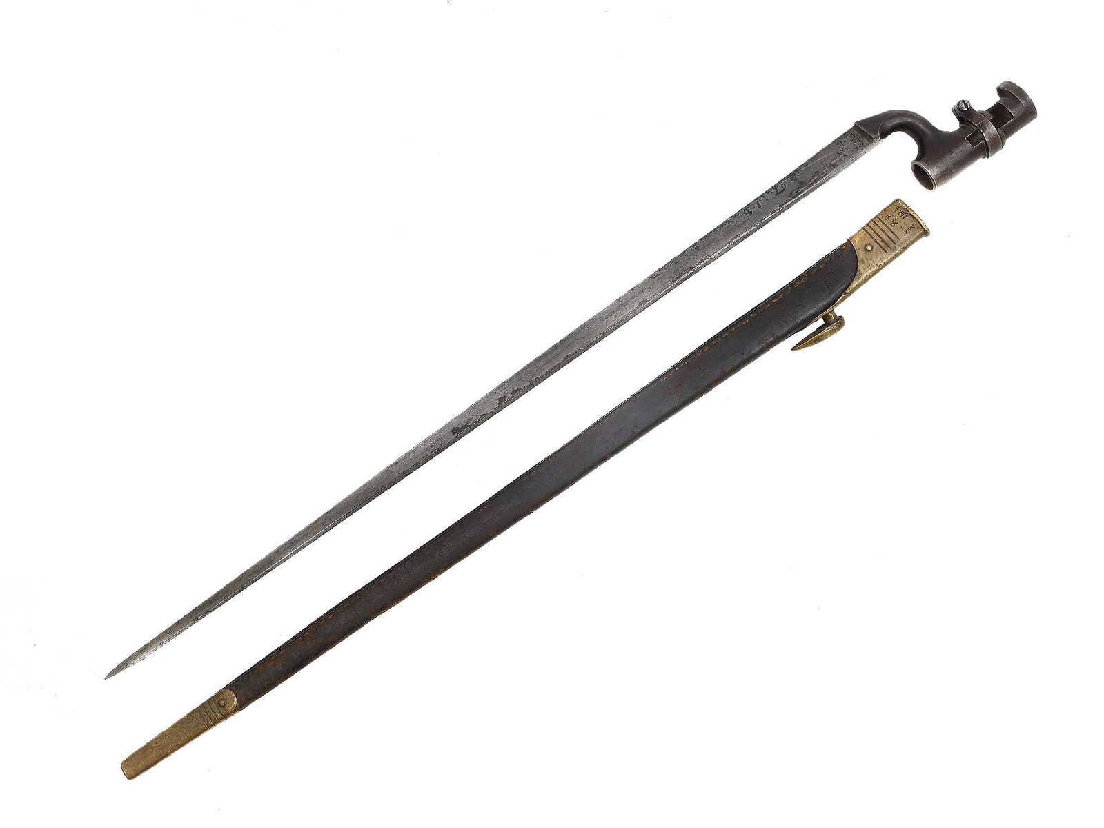 A BRITISH MARTINI-HENRY P1876 BAYONET: Socket bayonet Pattern 1876 for the .577/450 caliber Martini-Henry rifle. Marked on ricasso and scabbard throat. Dimensions: L: 26 in., (66 cm.)