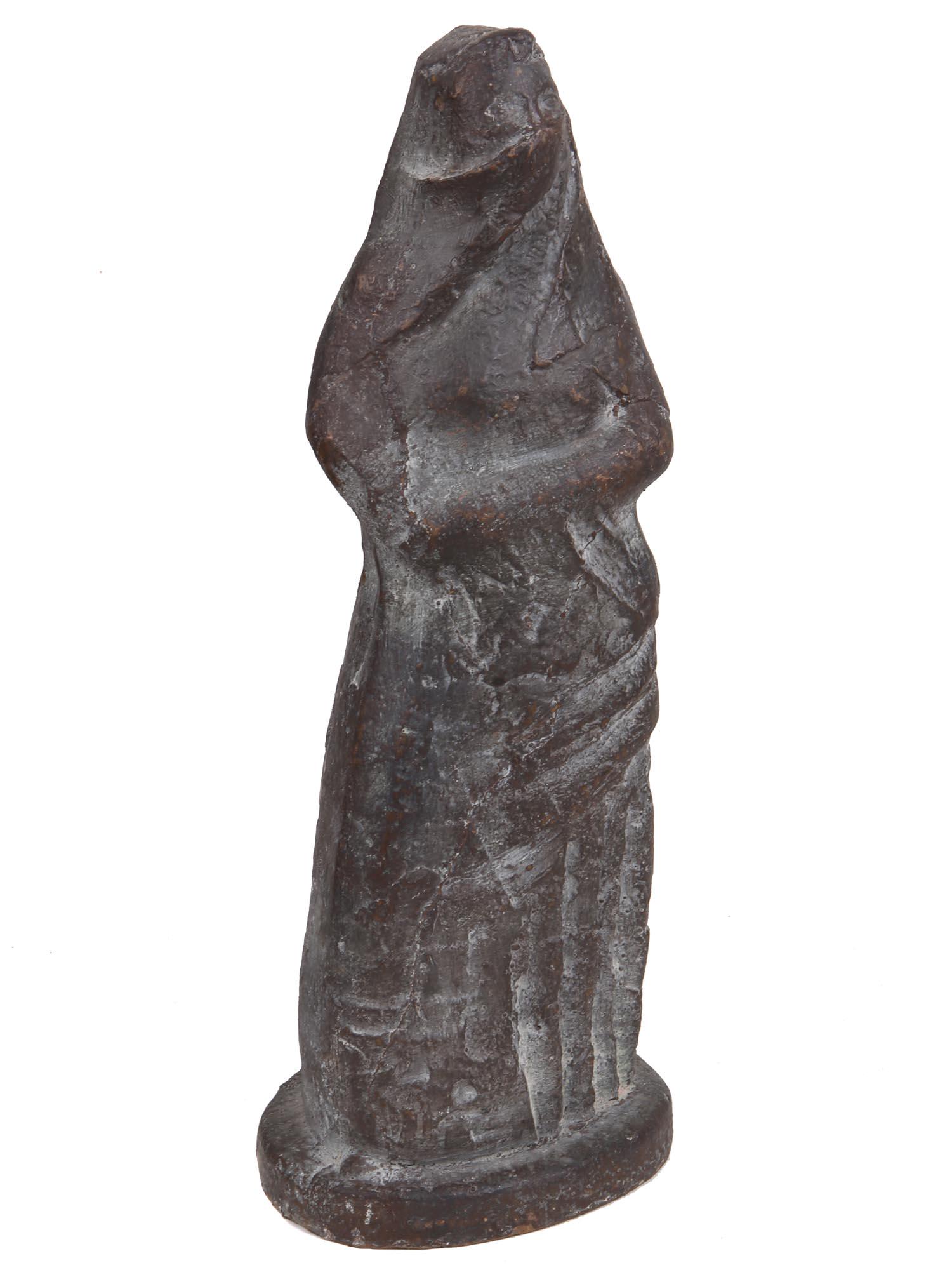 A VINTAGE ARABIC WOMAN MOLDED CAST SCULPTURE (1 of 6)