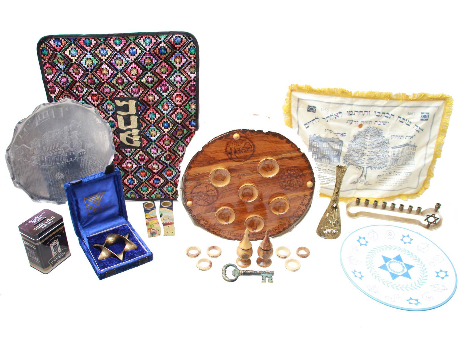 COLLECTION OF JUDAICA DECOR JEWISH RITUAL ITEMS (1 of 12)