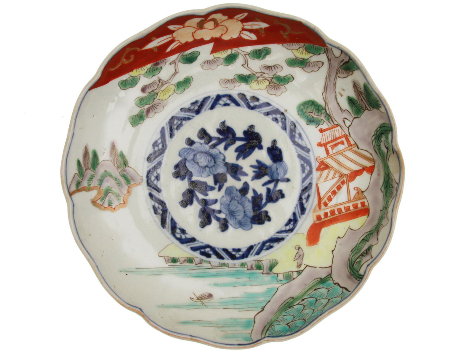 AN ANTIQUE JAPANESE MEIJI PERIOD IMARI PLATE (1 of 3)