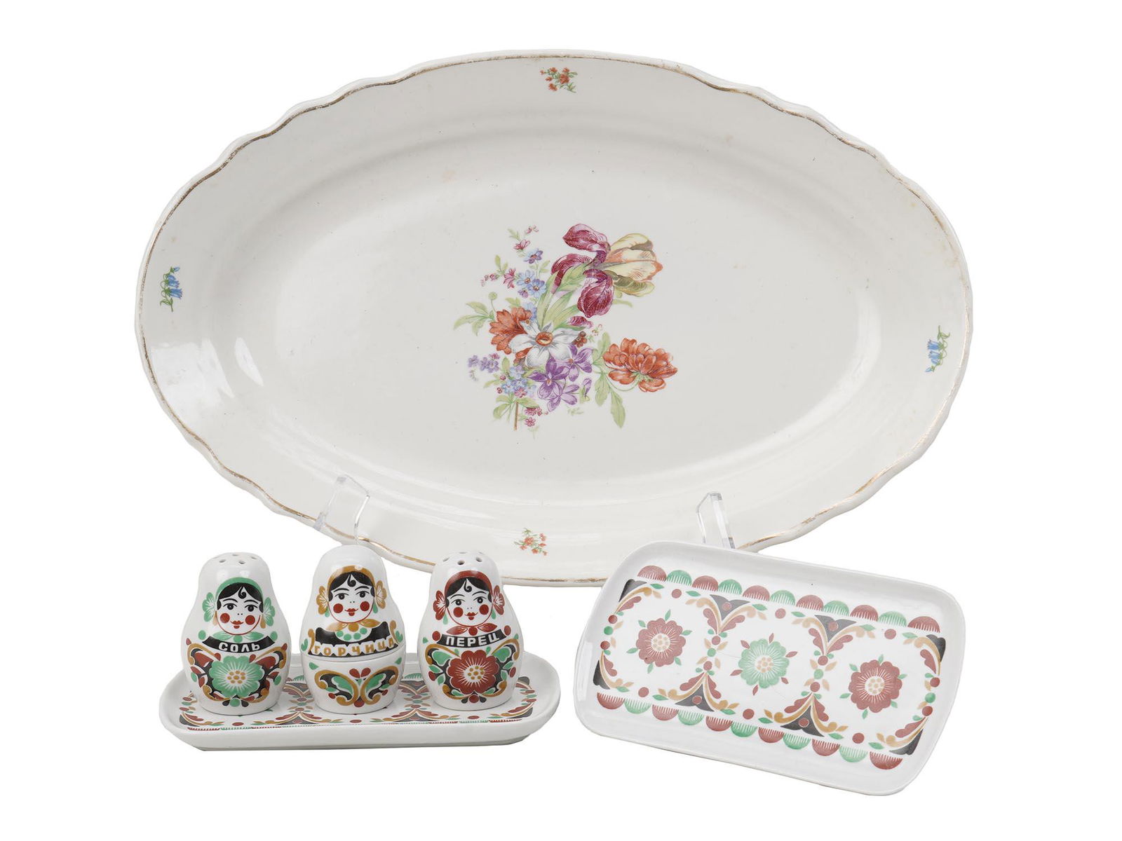 LOT OF SIX VINTAGE RUSSIAN SOVIET PORCELAIN ITEMS (1 of 7)