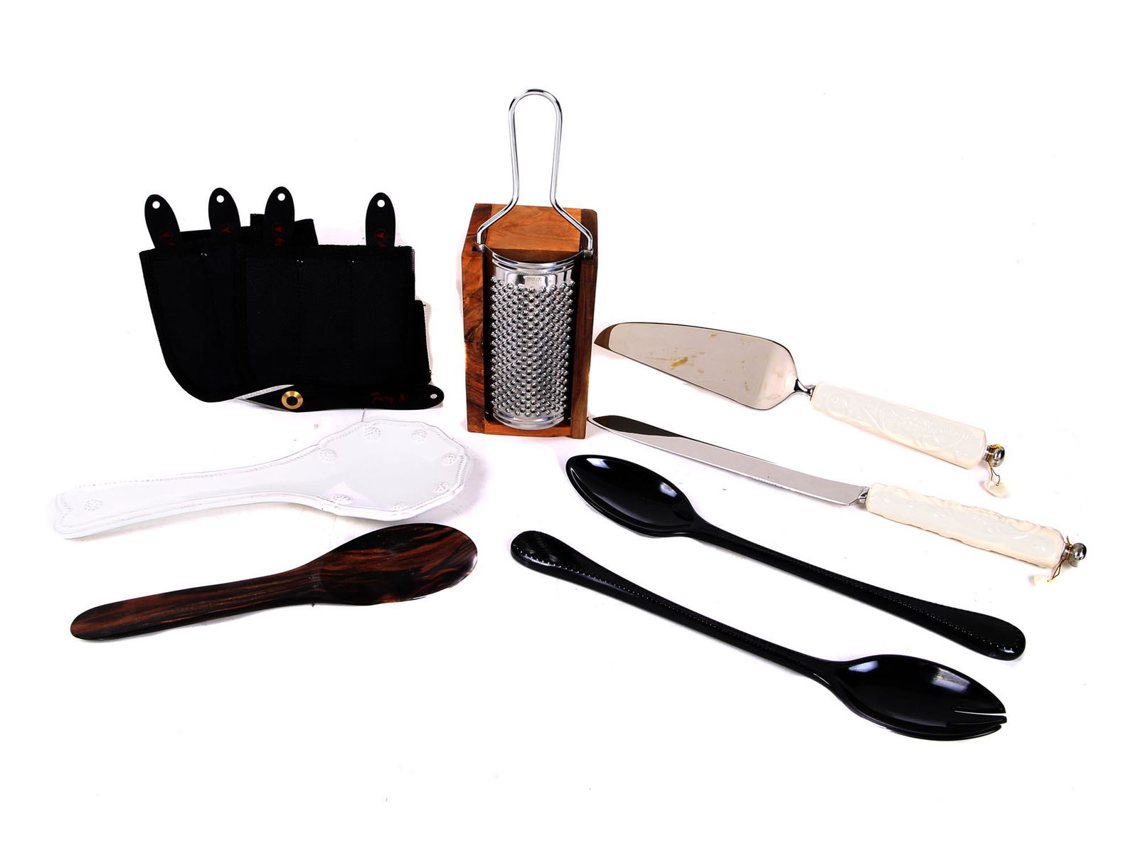 COLLECTION OF VARIOUS KITCHEN WARE ITEMS LENOX (1 of 7)