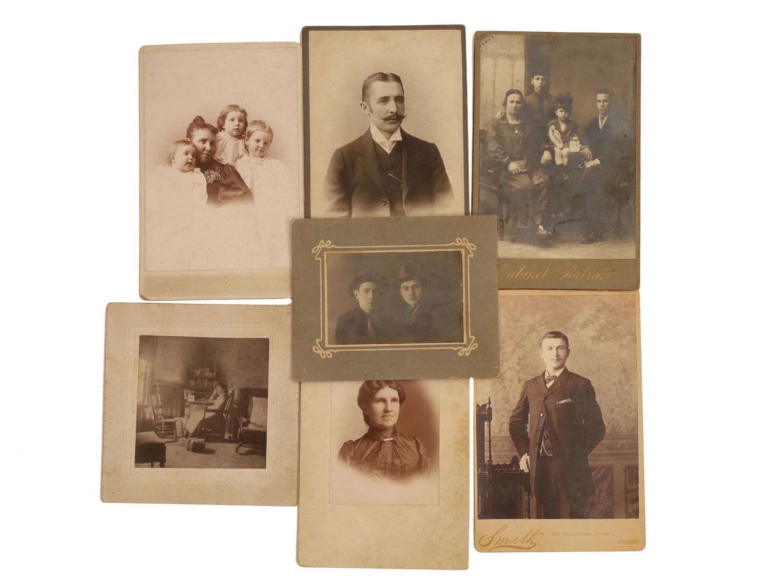 A GROUP OF ANTIQUE RUSSIAN PHOTOGRAPHS (1 of 2)