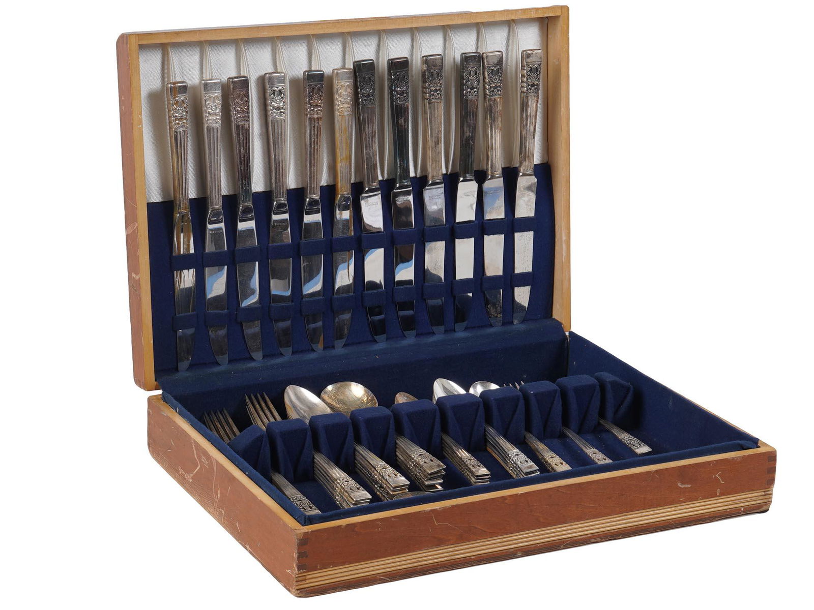 VINTAGE COMMUNITY PLATE CORONATION SILVERWARE SET (1 of 9)