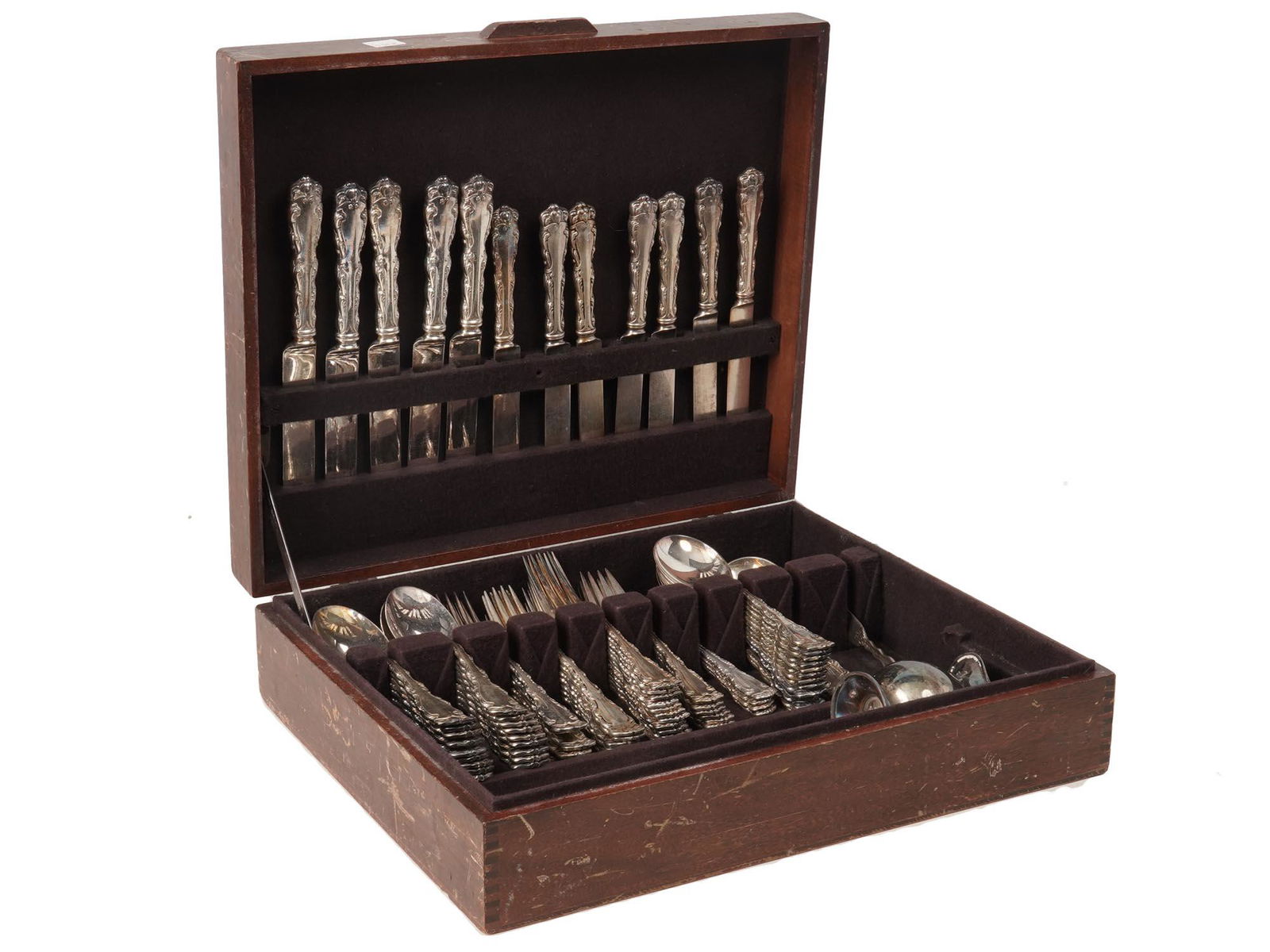 ANTIQUE REED AND BARTON SILVERWARE SET (1 of 12)