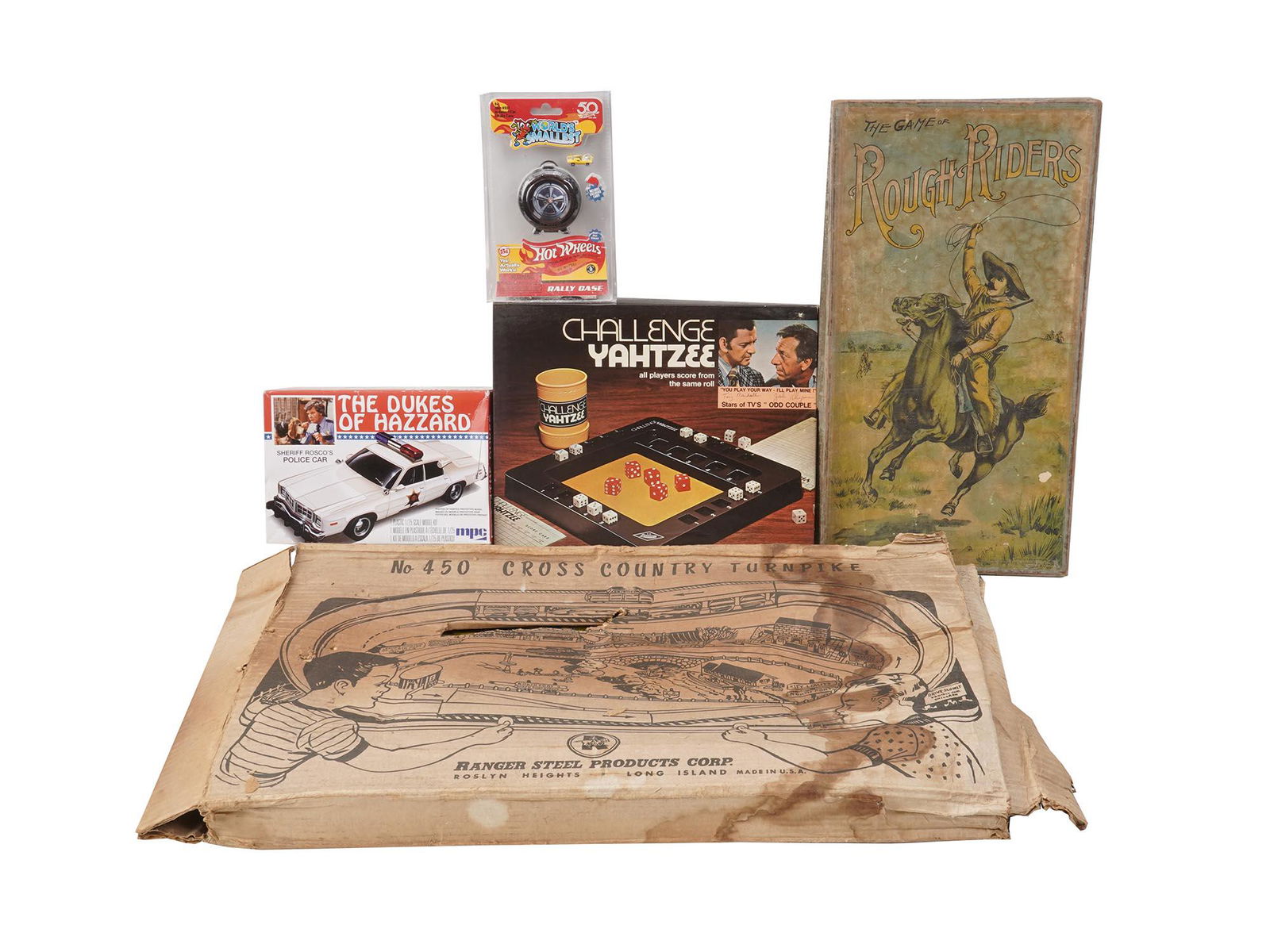 ANTIQUE AND VINTAGE BOARD GAMES AND TOY CARS (1 of 5)