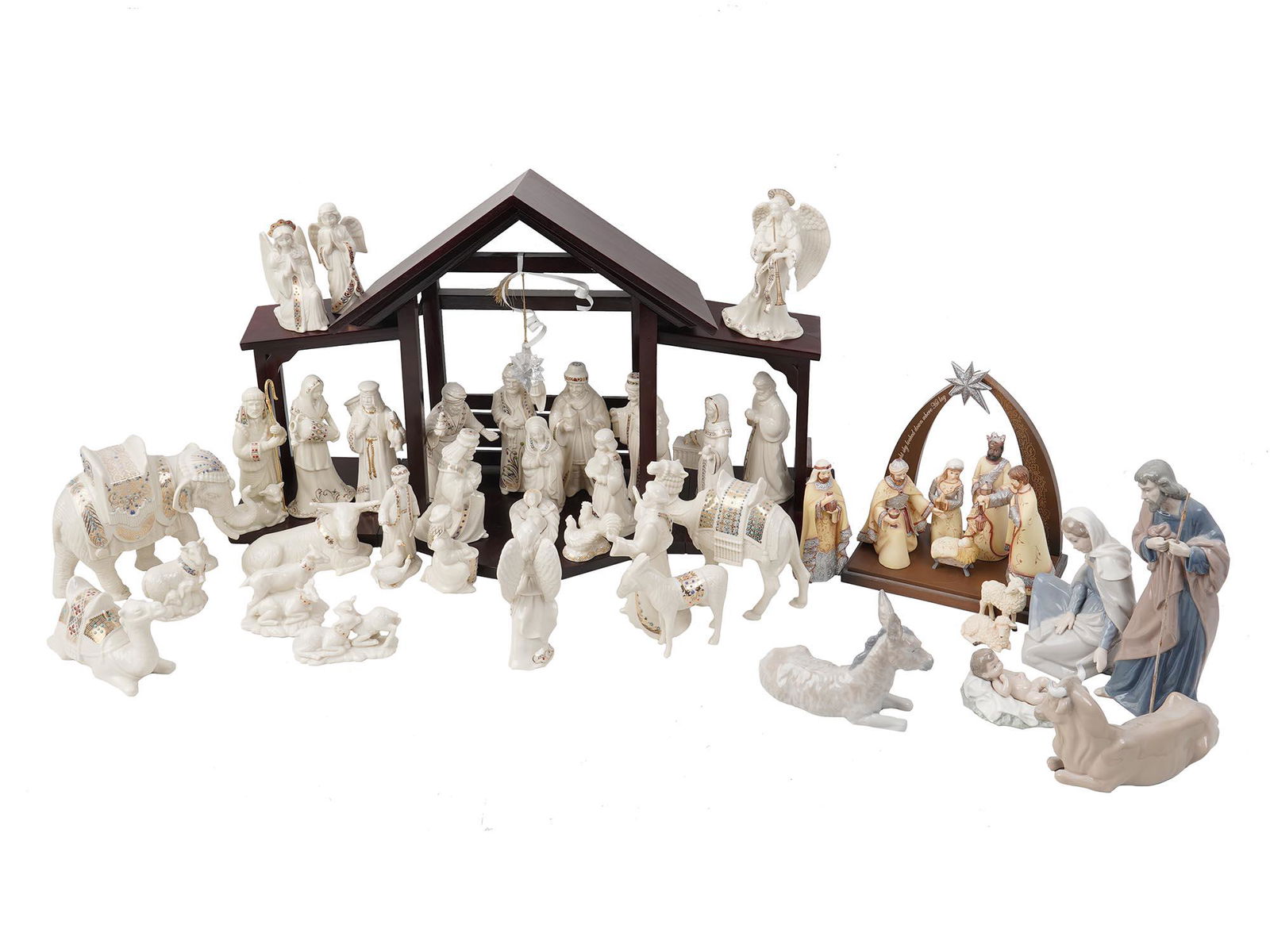 COLLECTION CHRISTMAS NATIVITY PORCELAIN FIGURINES (1 of 6)