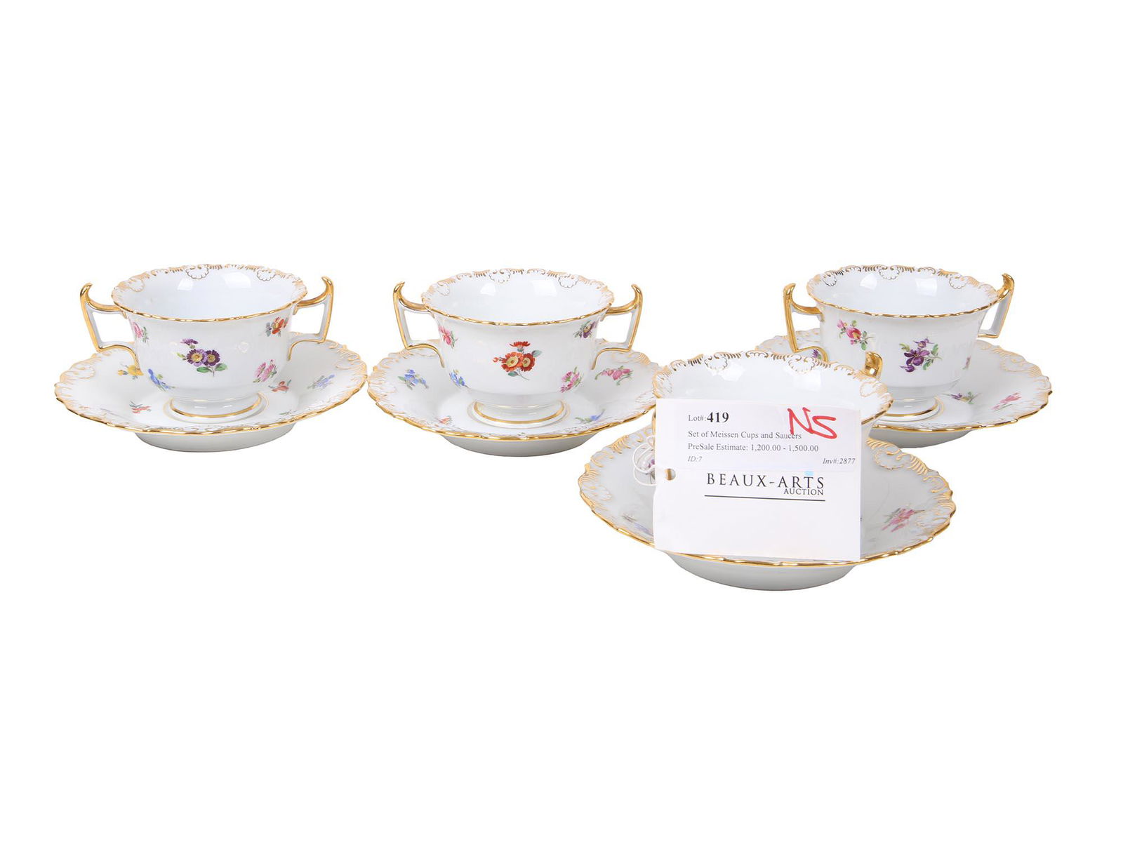 ANTIQUE MEISSEN PORCELAIN TEA CUPS AND SAUCERS (1 of 10)