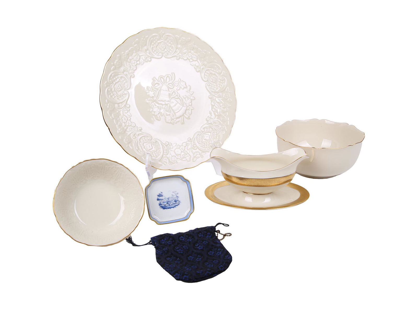 VINTAGE PORCELAIN SERVEWARE LENOX CAPODIMONTE: Includes a Capodimonte Porcelain miniature square plate painted with cobalt blue landscape scene in original pouch bag, marked - Pittoria Richard Ginori, Italy; a Lenox China Marriage plate, ivory por