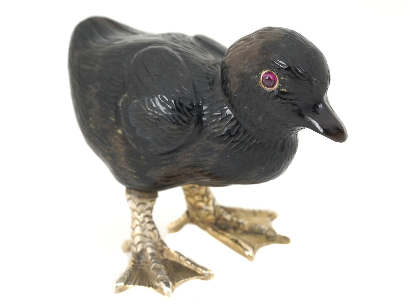 A RUSSIAN CARVED SILVER AND AGATE BIRD FIGURINE (1 of 8)