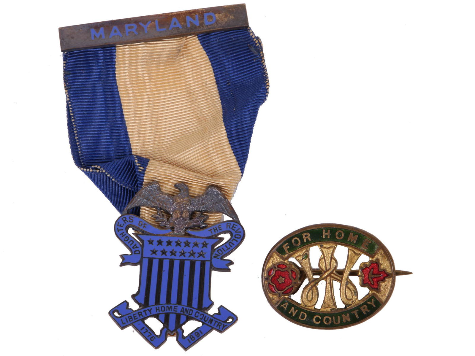 AMERICAN SILVER MEDALS DAR AND WI MEMBERSHIP (1 of 10)