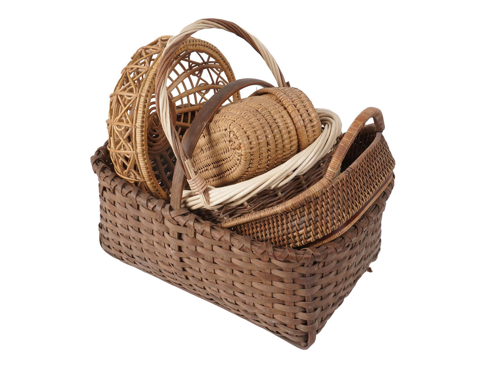 VINTAGE HANDMADE WICKER BASKET TRAY COLLECTION (1 of 9)