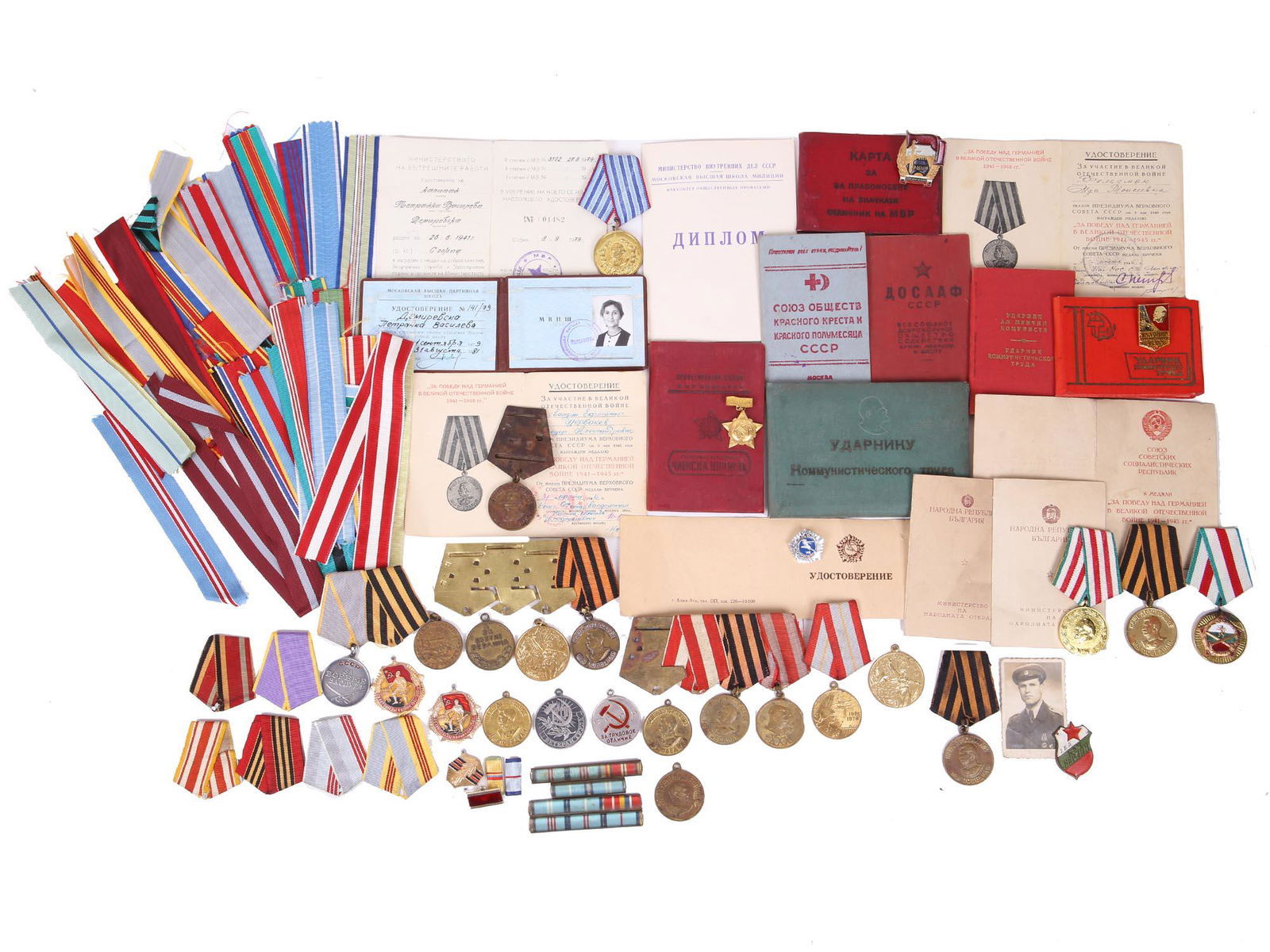 SOVIET AWARD CERTIFICATES AND WW2 MILITARY MEDALS (1 of 14)