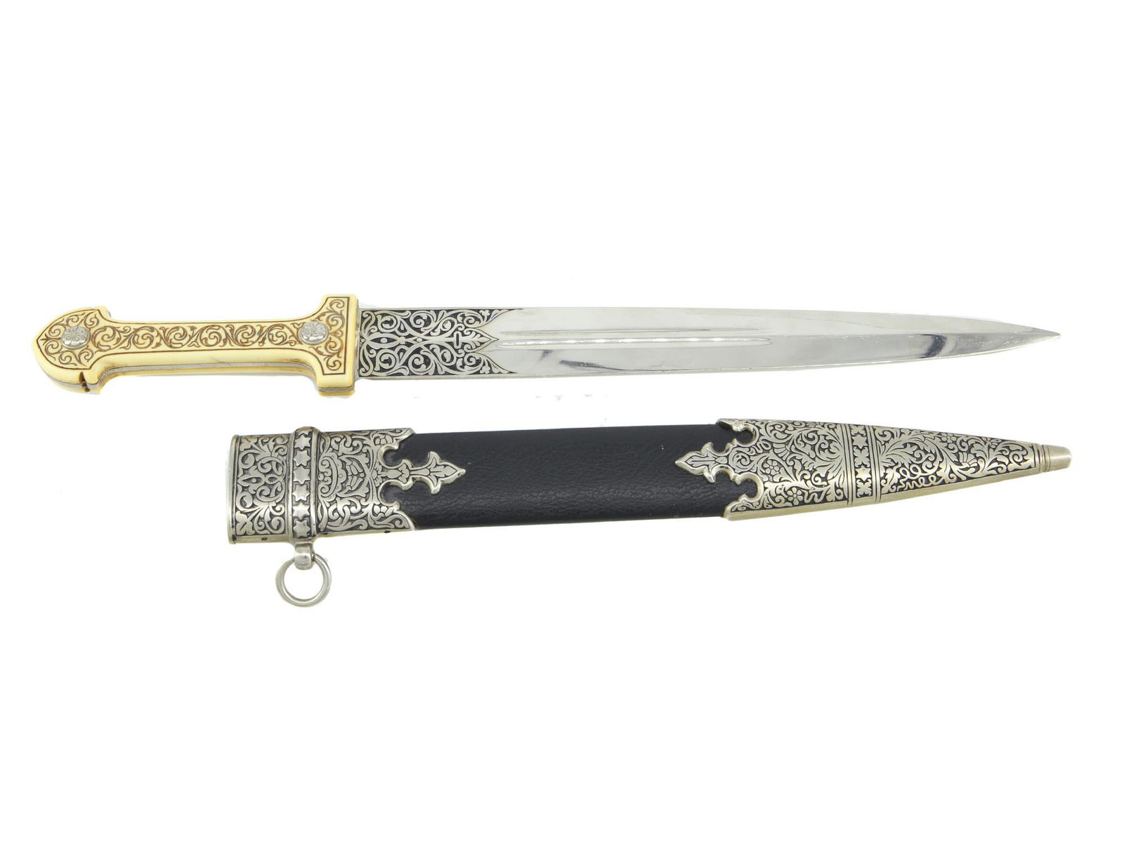 A VINTAGE CAUCASIAN DAGGER WITH SCABBARD (1 of 6)