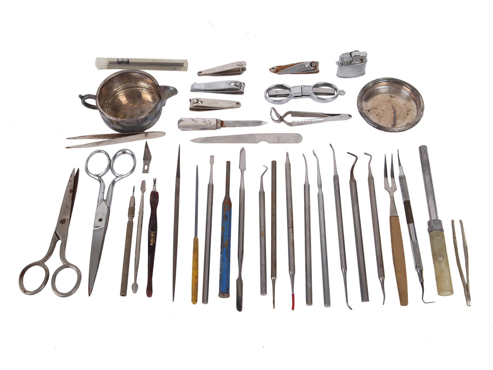 VINTAGE MANICURE AND DENTAL INSTRUMENTS 36 ITEMS (1 of 11)