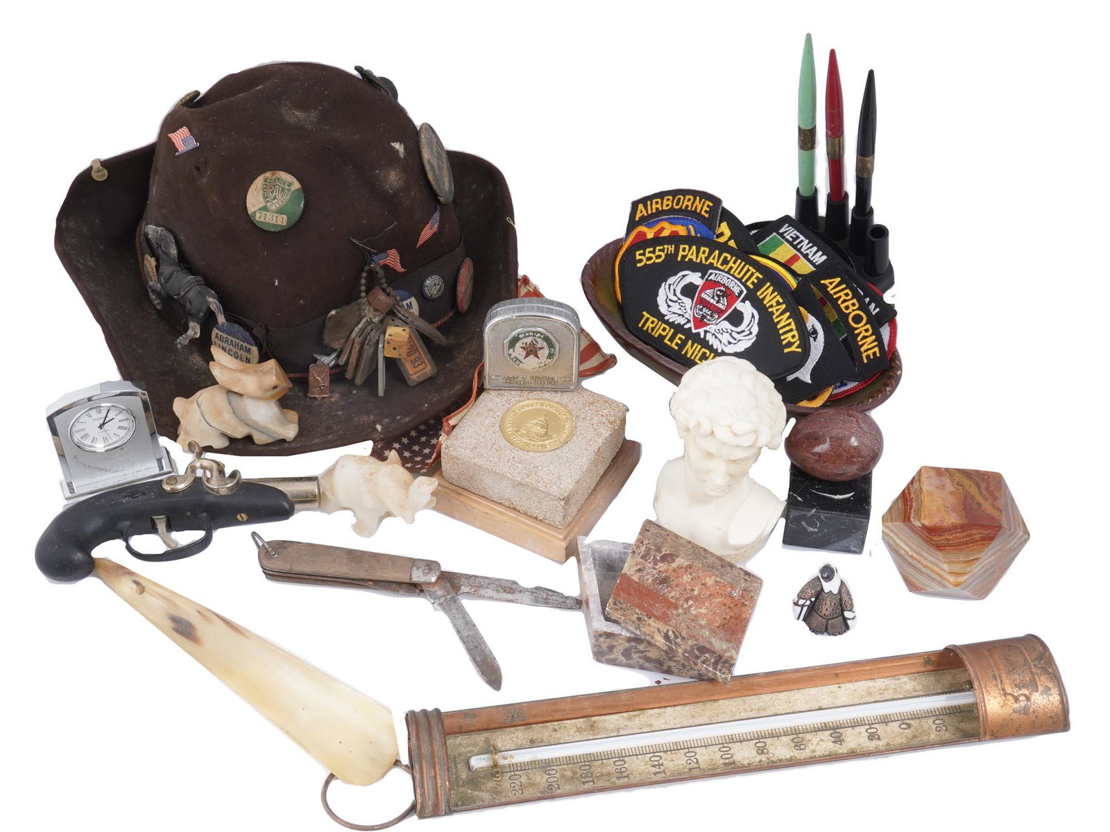 VINTAGE FOLK AND UNUSUAL MAN ACCESSORIES, DECOR: The lot includes a vintage American wool felt hat decorated with various pins - Abraham Lincoln pin, Police Athletic League pin, Re-Elect Judge Strahl pin and many others, an old American flag, a hand