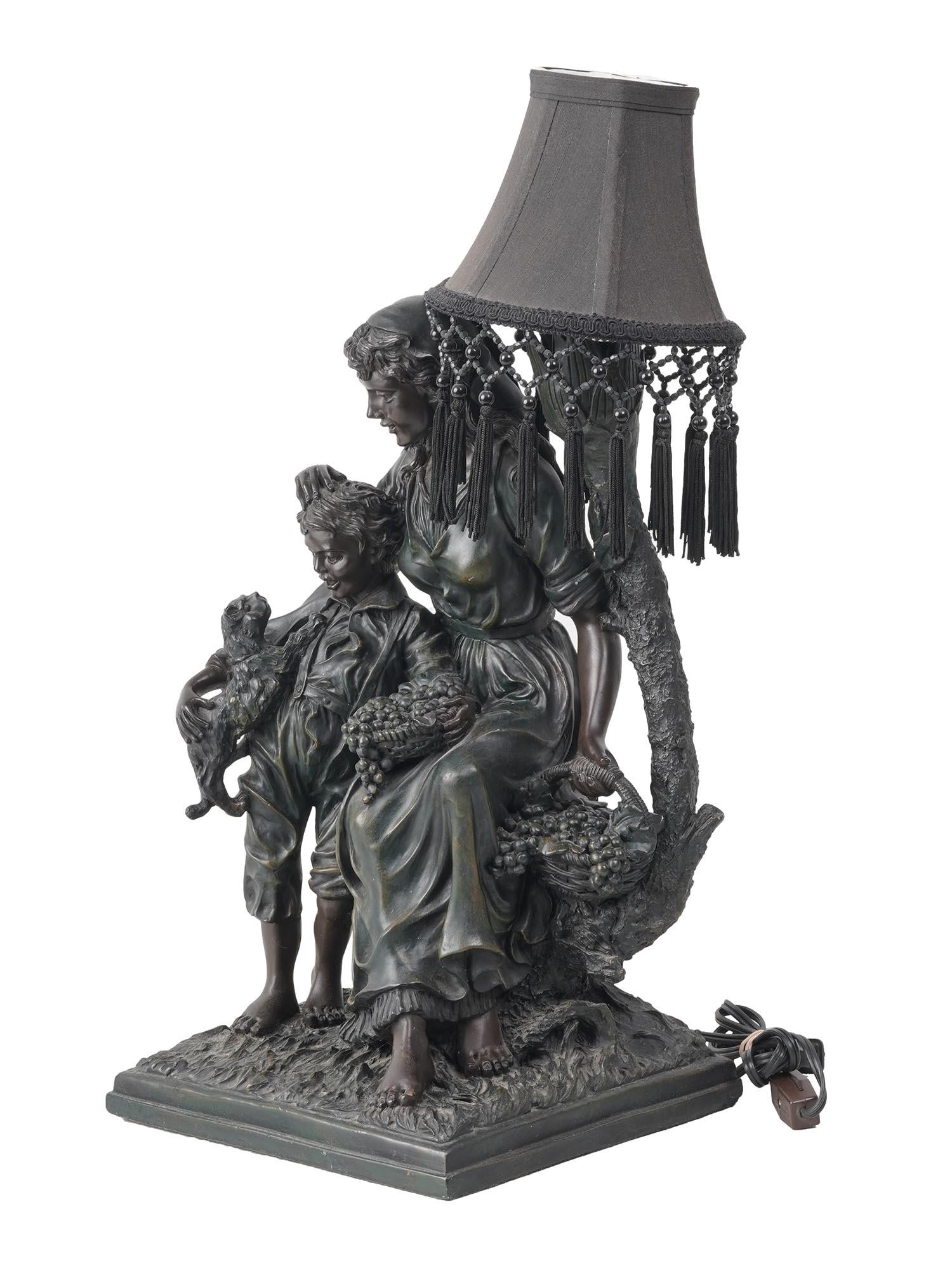 BLACK SCULPTURAL TABLE LAMP MOTHER WITH CHILD (1 of 7)