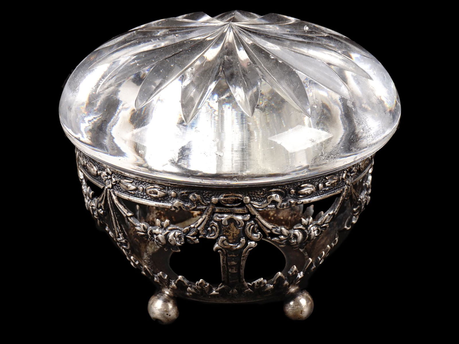 VINTAGE SILVER DECORATIVE CENTERPIECE WITH GLASS (1 of 11)