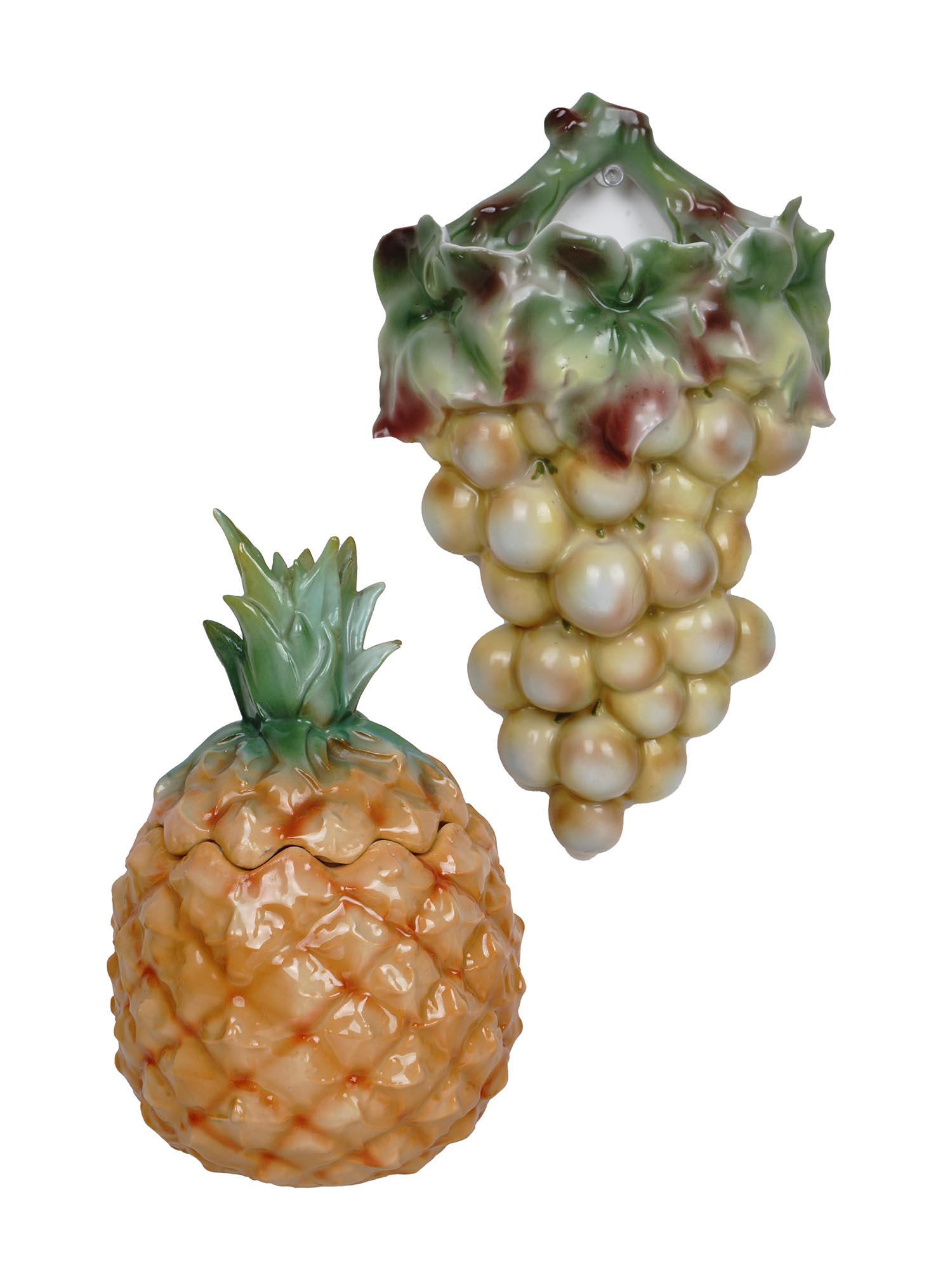ROYAL BAYREUTH PORCELAIN DECOR PINEAPPLE GRAPES (1 of 9)