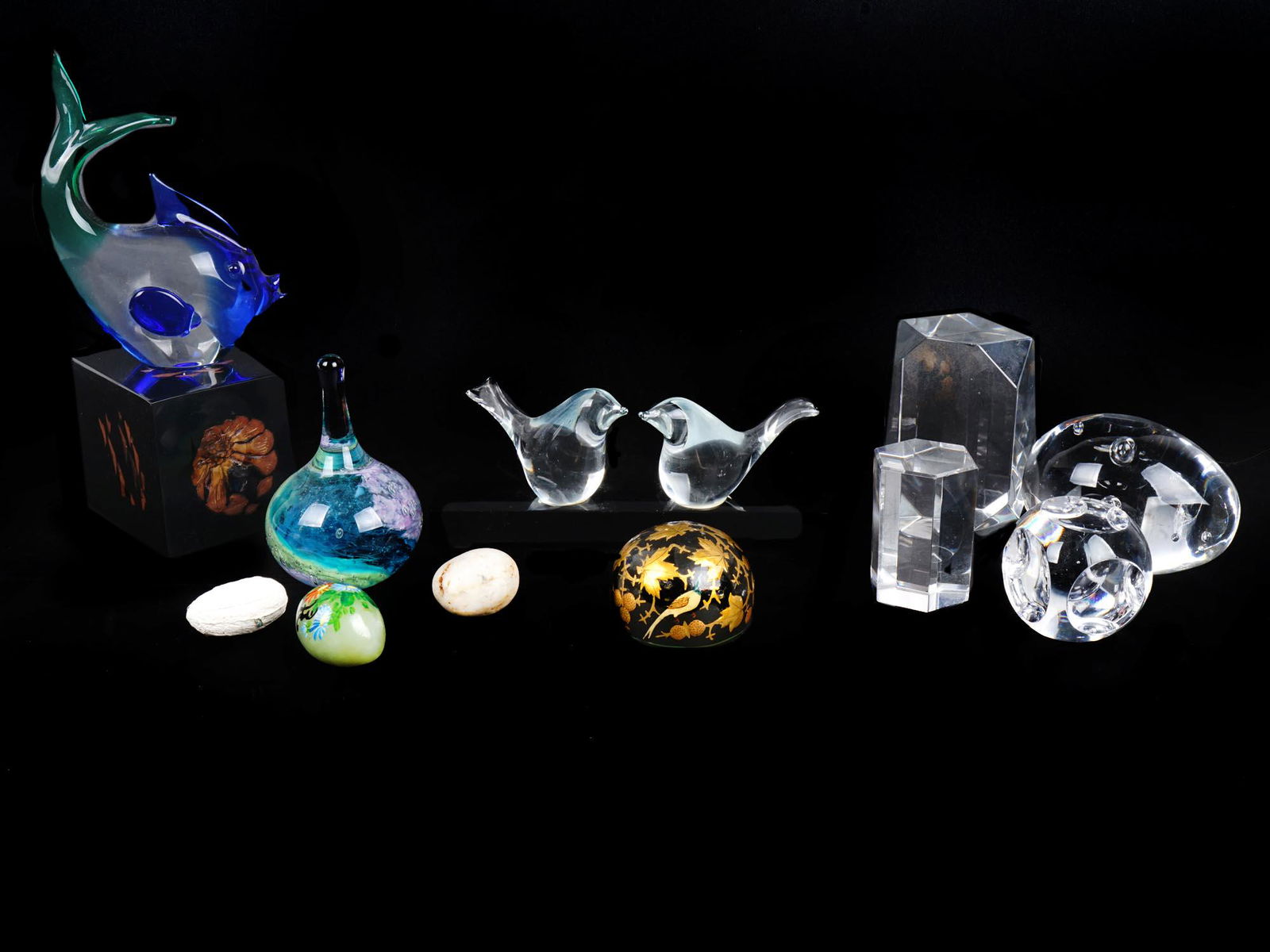 LOT OF ART GLASS PAPERWEIGHTS BACCARAT FRANCE ETC (1 of 12)