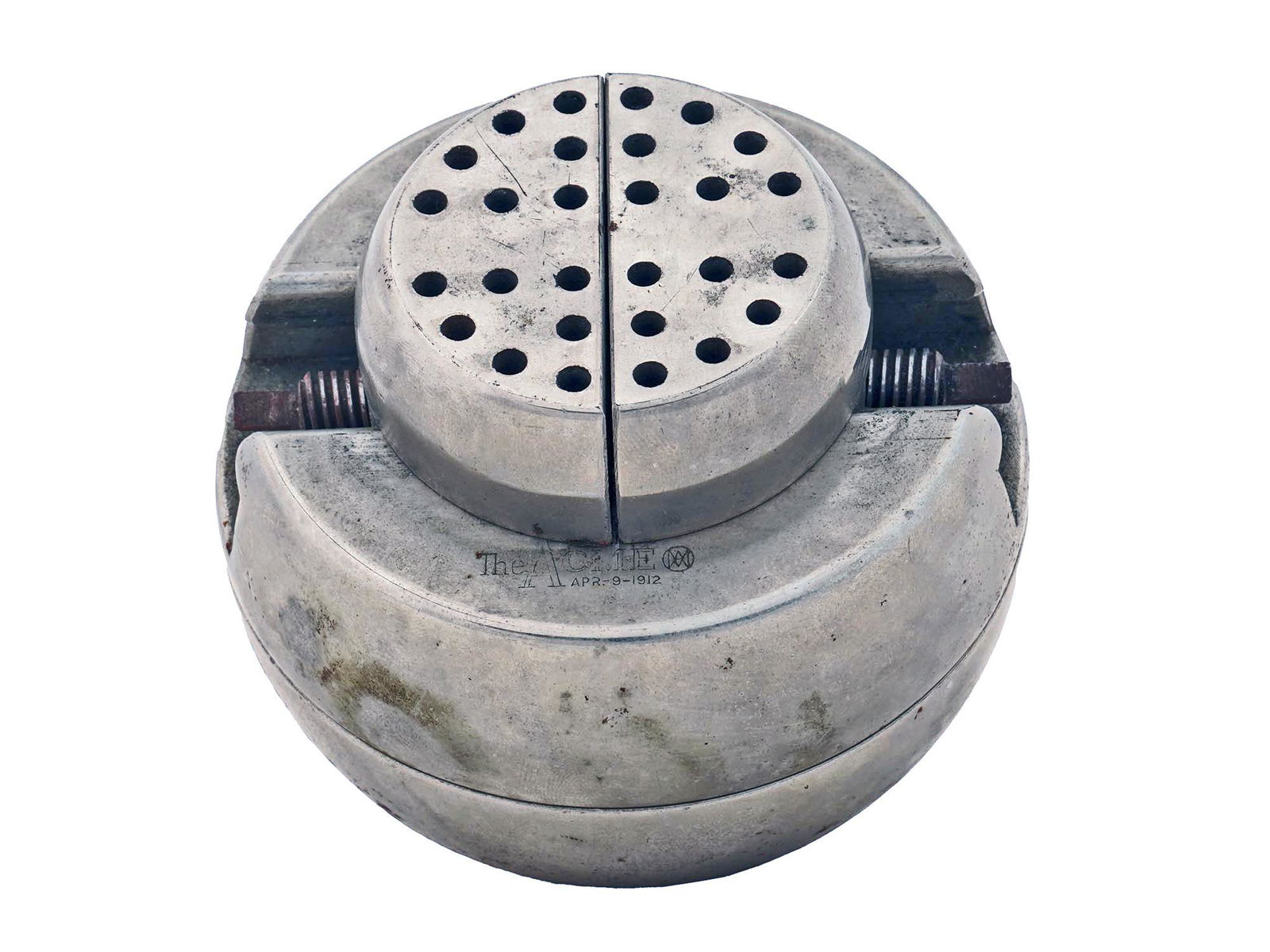 ANTIQUE ENGRAVING BALL VISE BLOCK THE VICTOR (1 of 5)