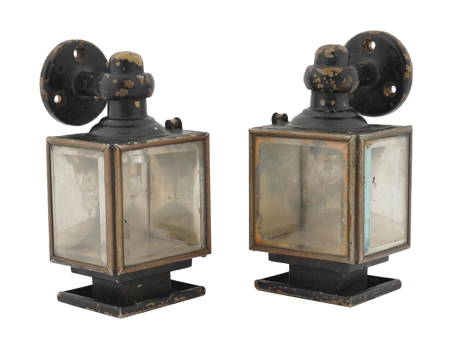 ANTIQUE EARLY 20TH C. ART DECO BRASS CAR LAMPS (1 of 7)