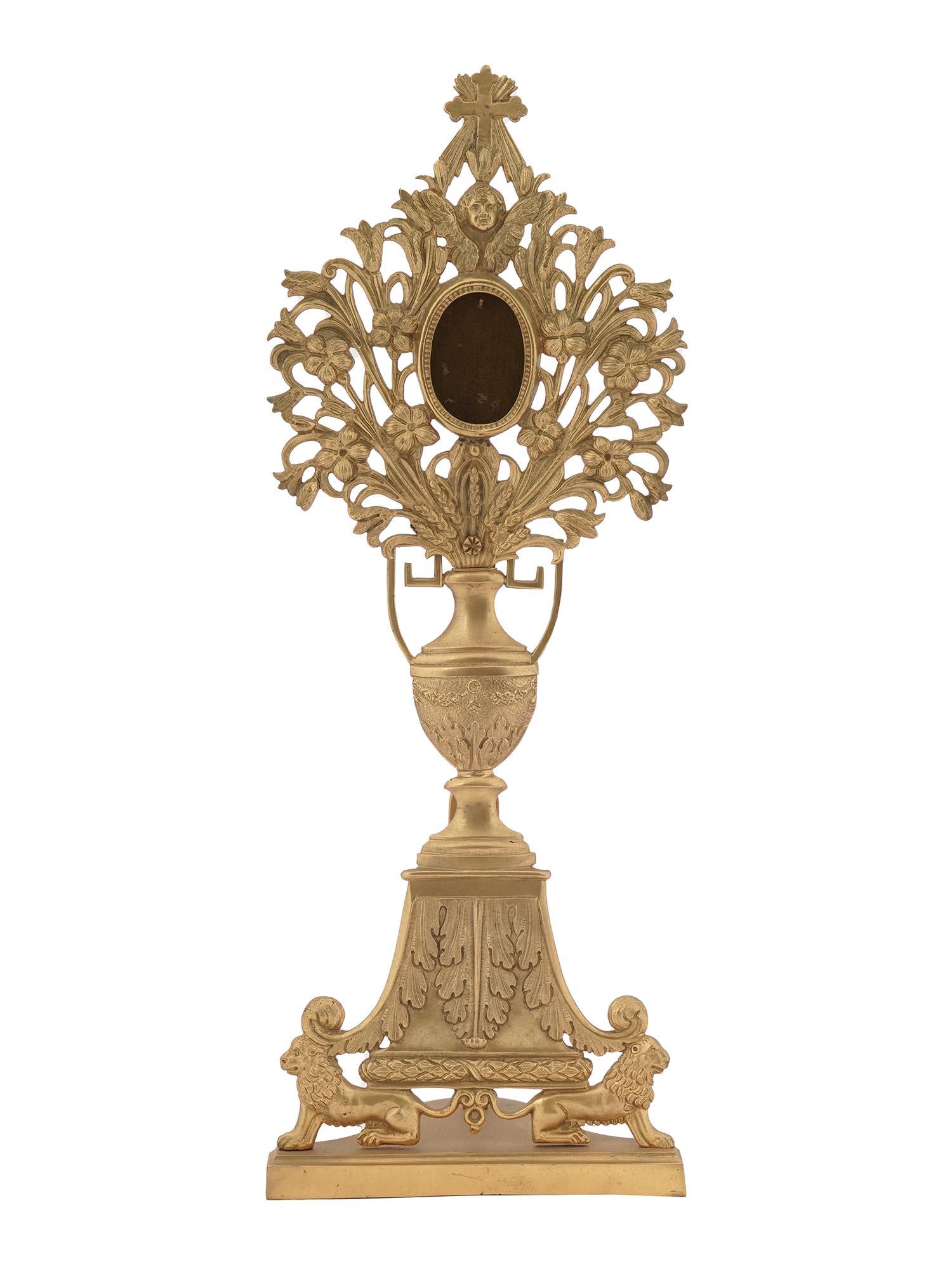 CATHOLIC RELIGIOUS MONSTRANCE RELIC HOST HOLDER (1 of 7)