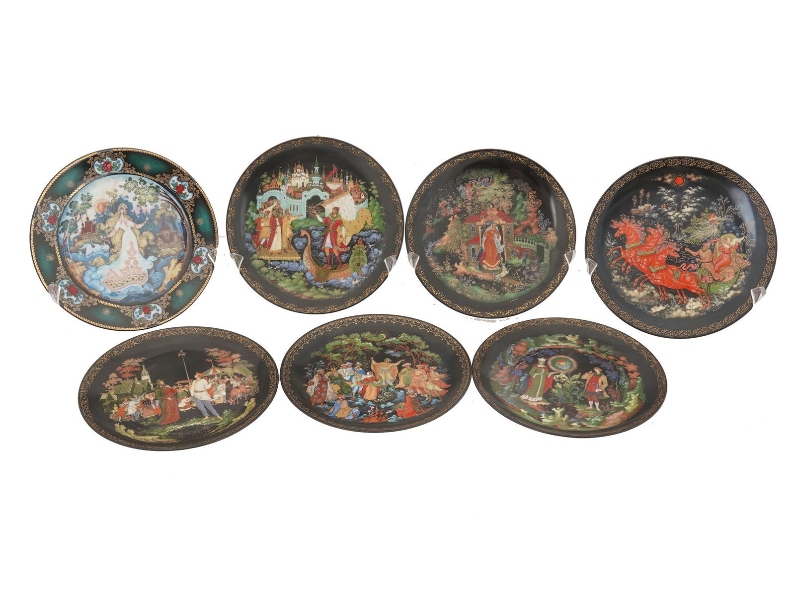 RUSSIAN HAND PAINTED FAIRY TALE DECORATIVE PLATES (1 of 9)