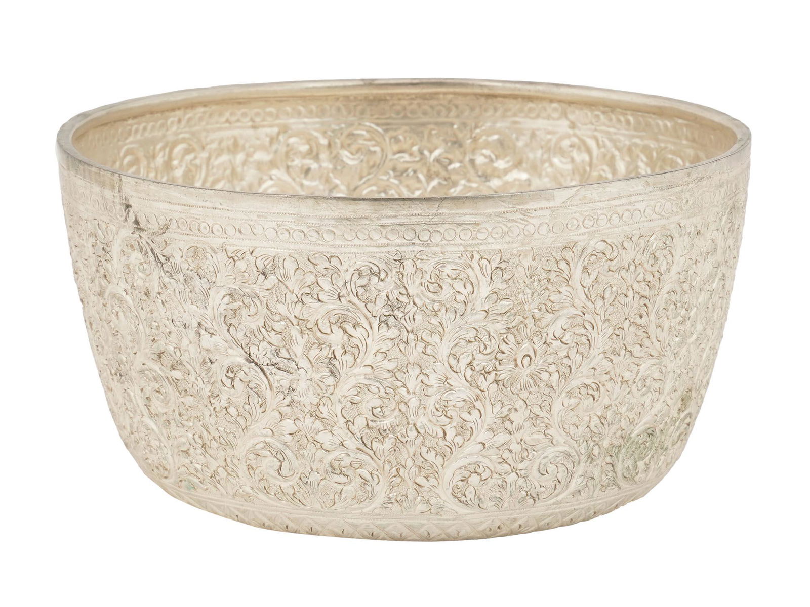 ANTIQUE HANDMADE TIBETAN 900 SILVER BOWL, 19TH C. (1 of 7)