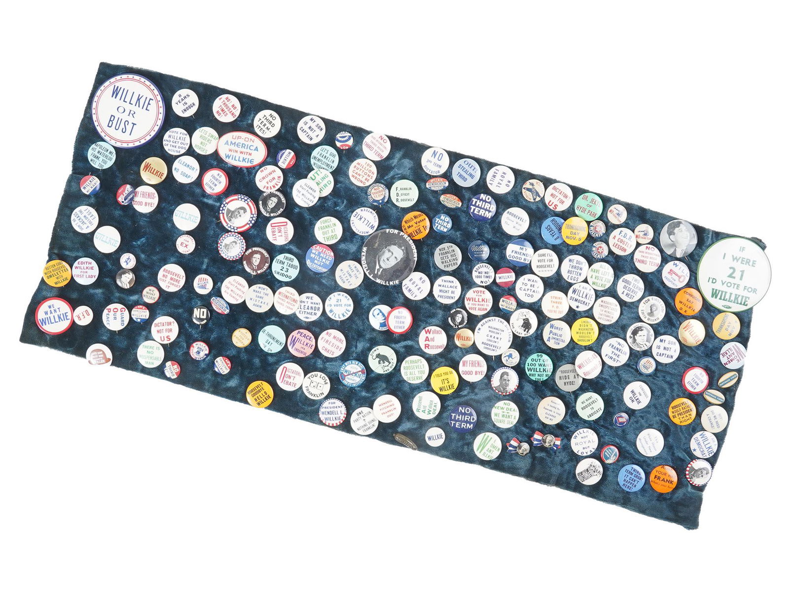 VINTAGE AMERICAN POLITICAL PINS SOCIAL PROTEST (1 of 10)