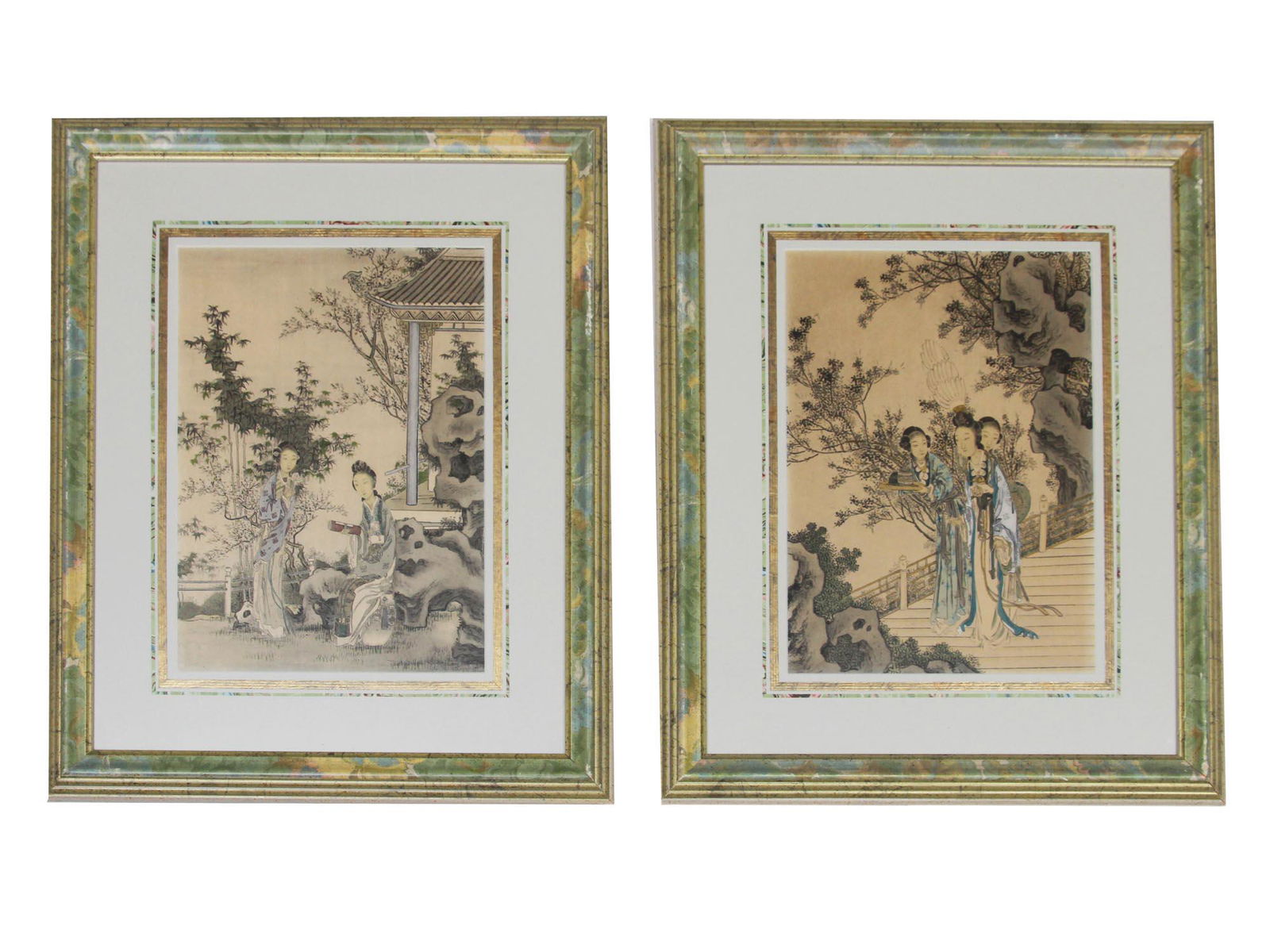 PAIR OF ANTIQUE CHINESE LITHOGRAPHS GEISHA FRAMED (1 of 3)