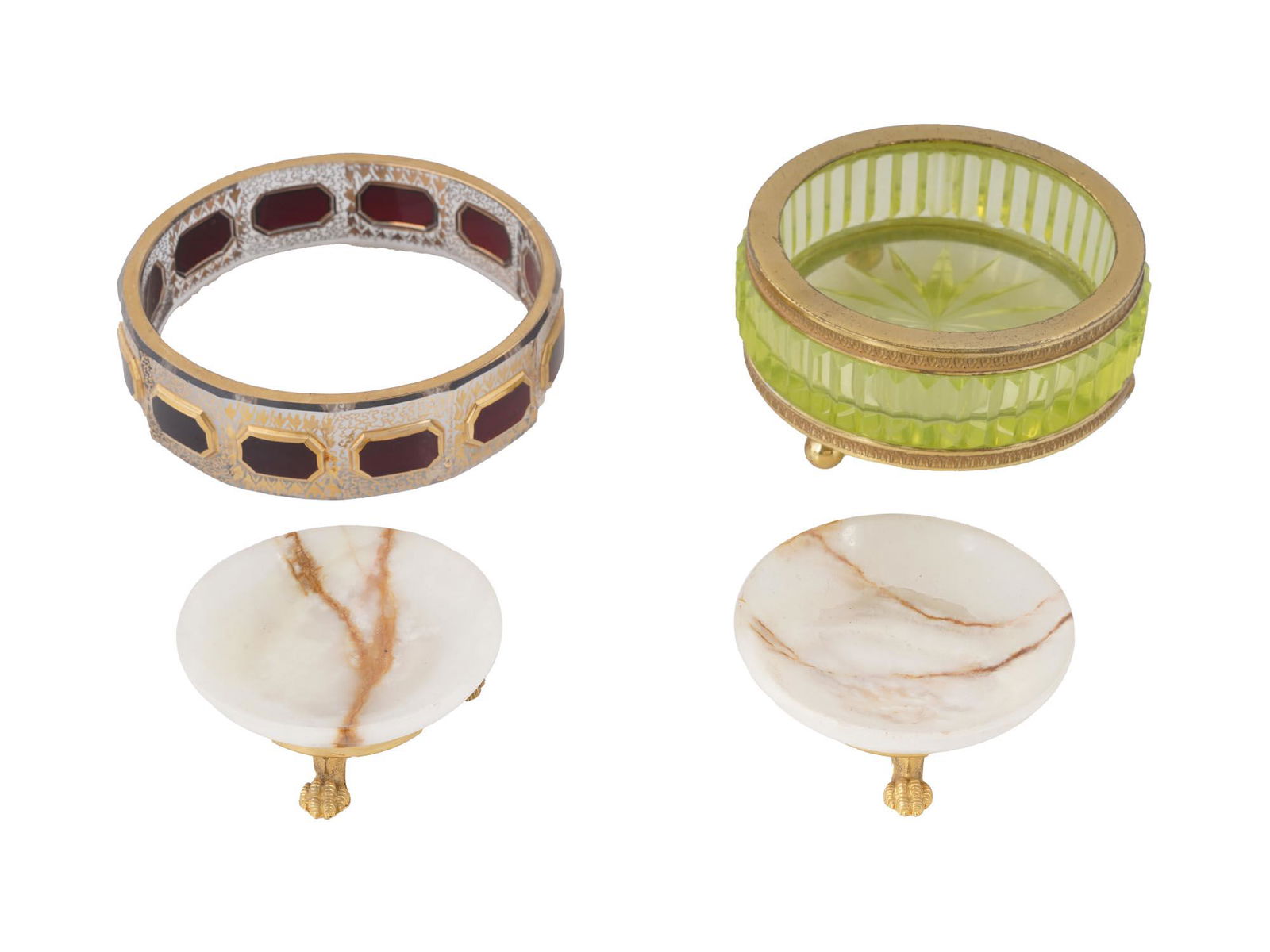 COLLECTION OF FOUR VINTAGE GLASS MARBLE ASH TRAYS (1 of 9)