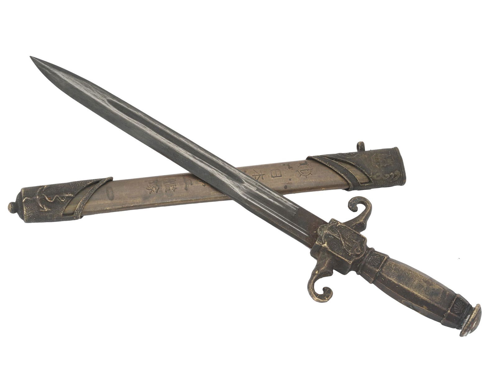 VINTAGE JAPANESE WWII NAVY DAGGER WITH SCABBARD (1 of 12)