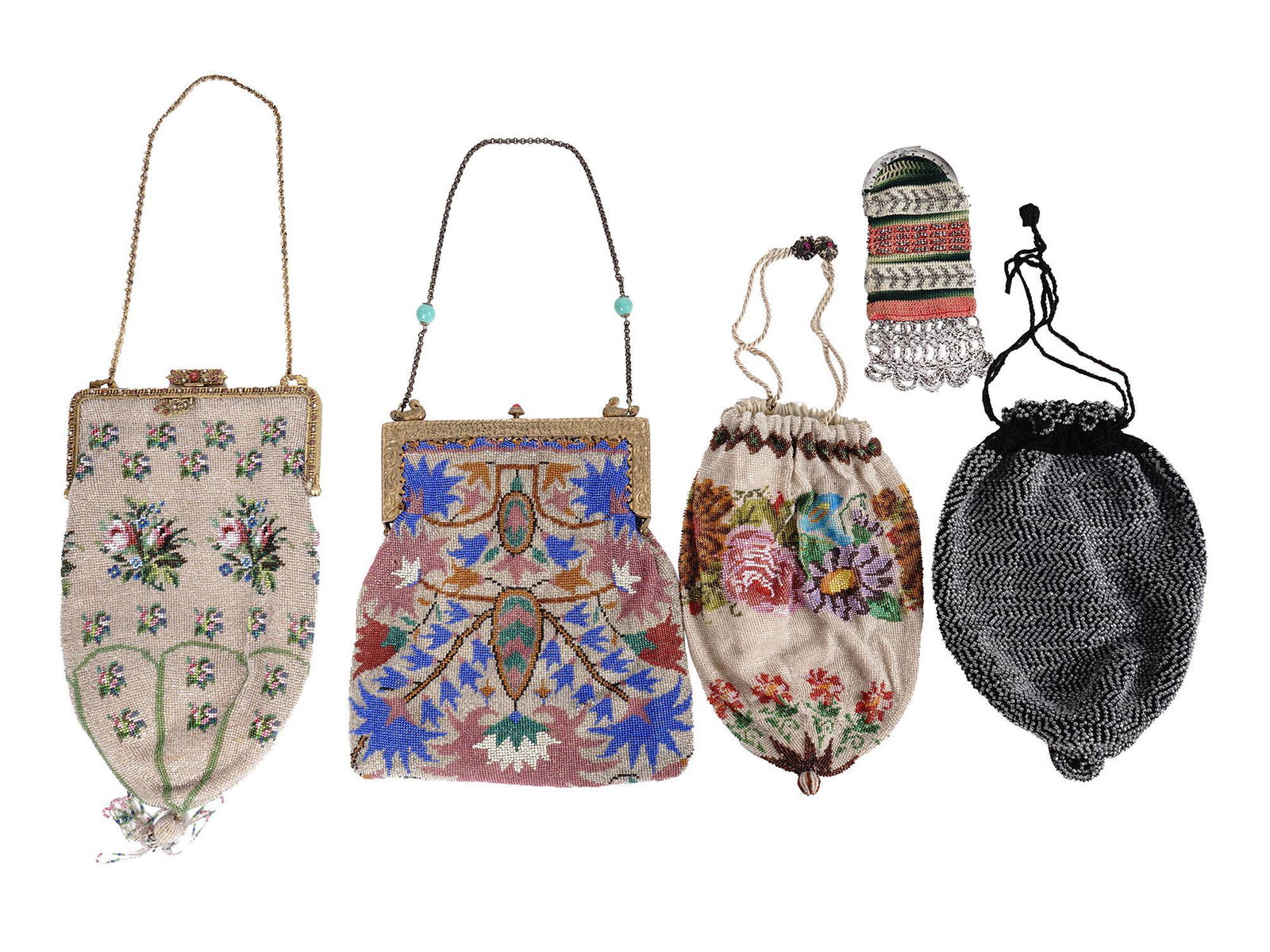 GROUP OF FIVE ART DECO STYLE BEADED DESIGN PURSES (1 of 12)