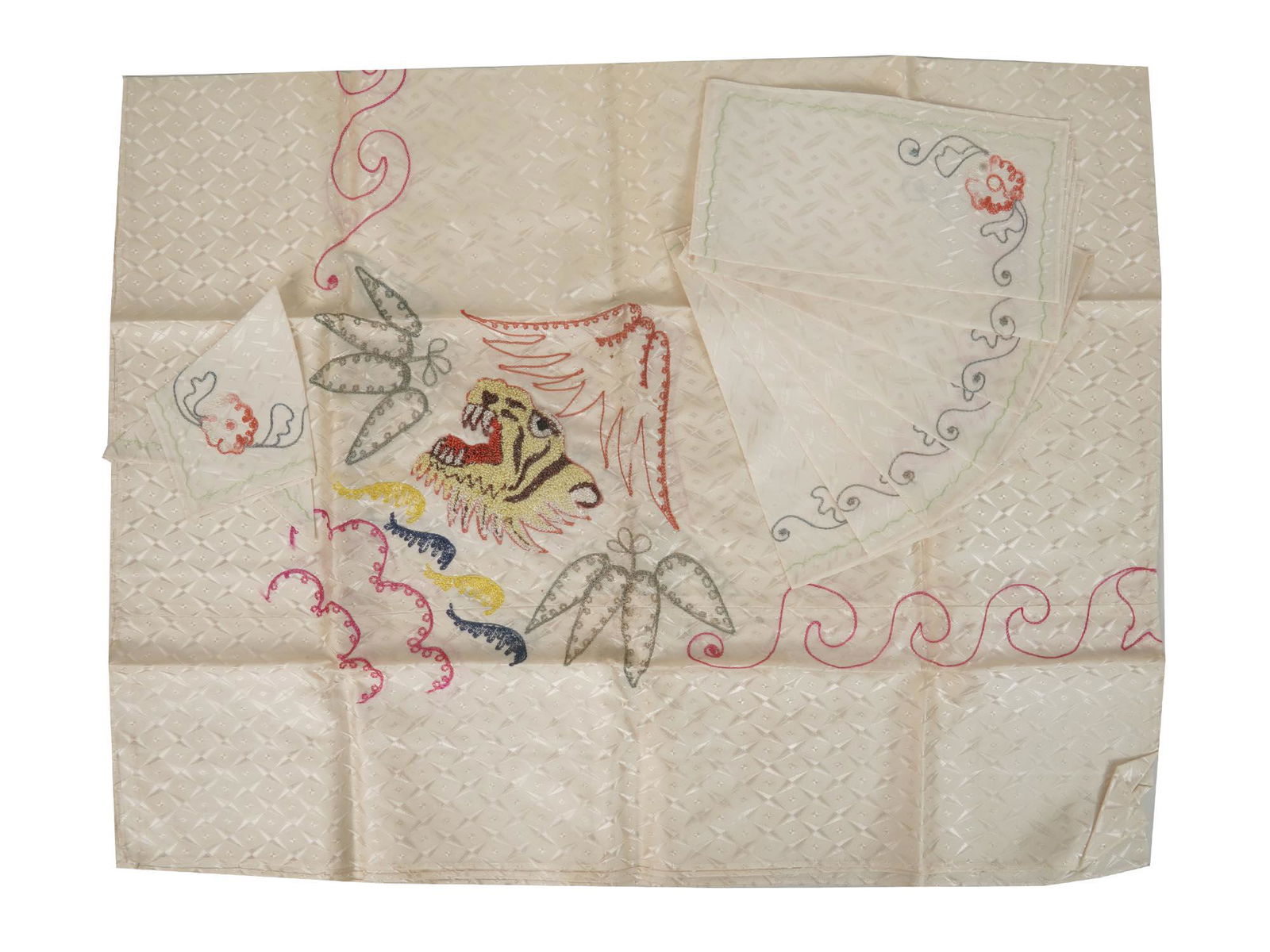 ASIAN STYLE EMBROIDERED TABLE CLOTH NAPKINS SET (1 of 8)